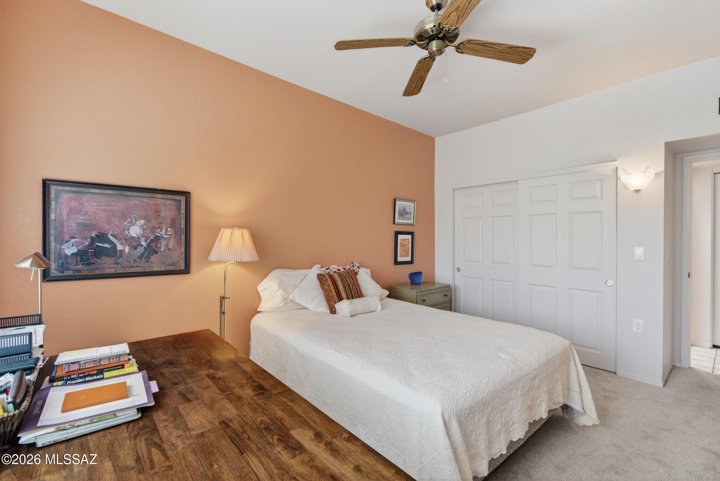 8641 N Candlewood Loop