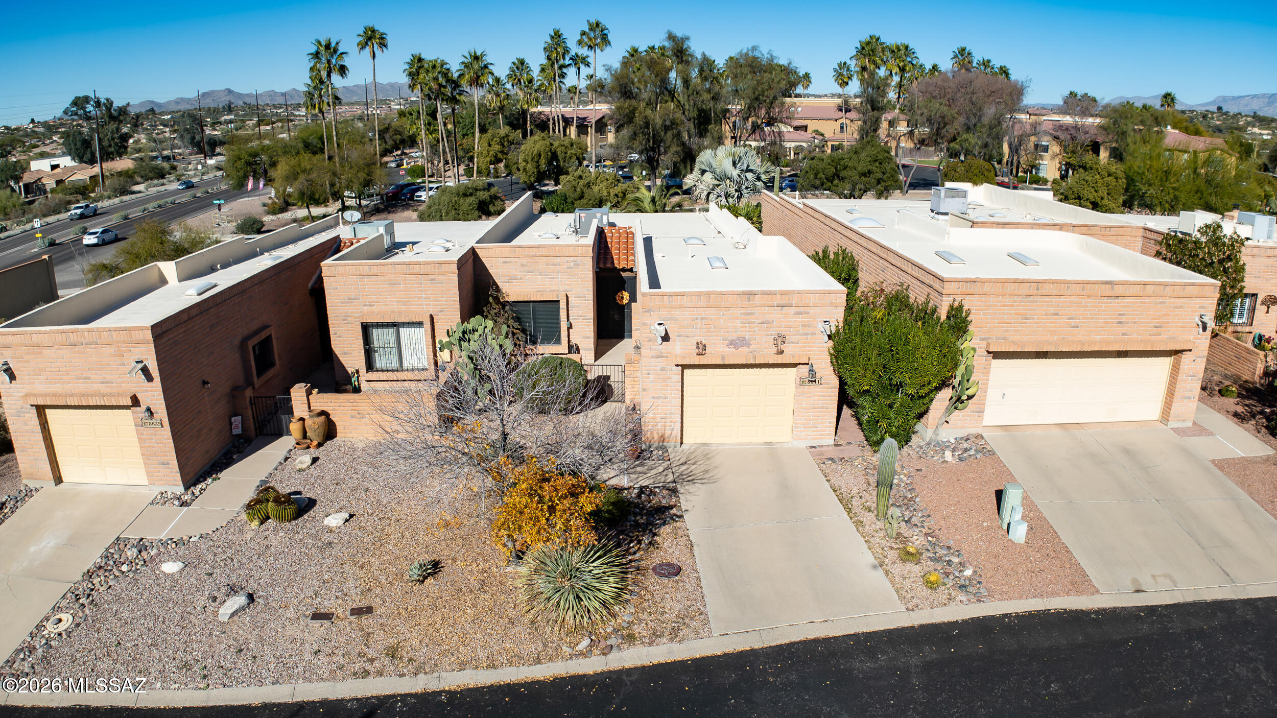 8641 N Candlewood Loop