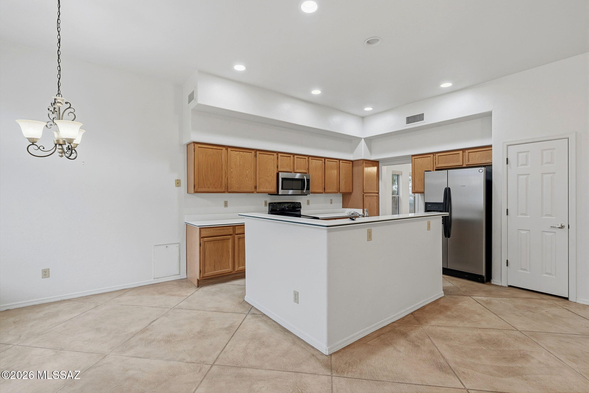 405 E Potters Wheel Court