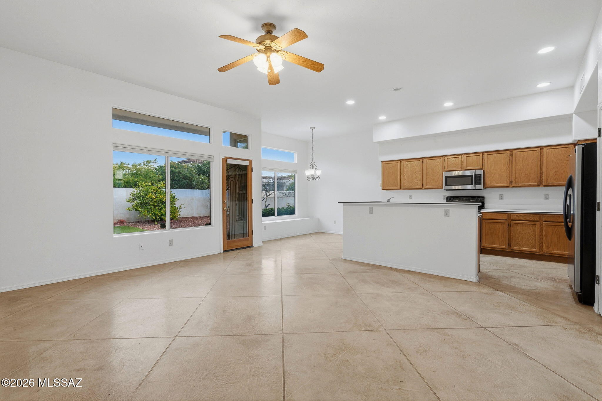 405 E Potters Wheel Court