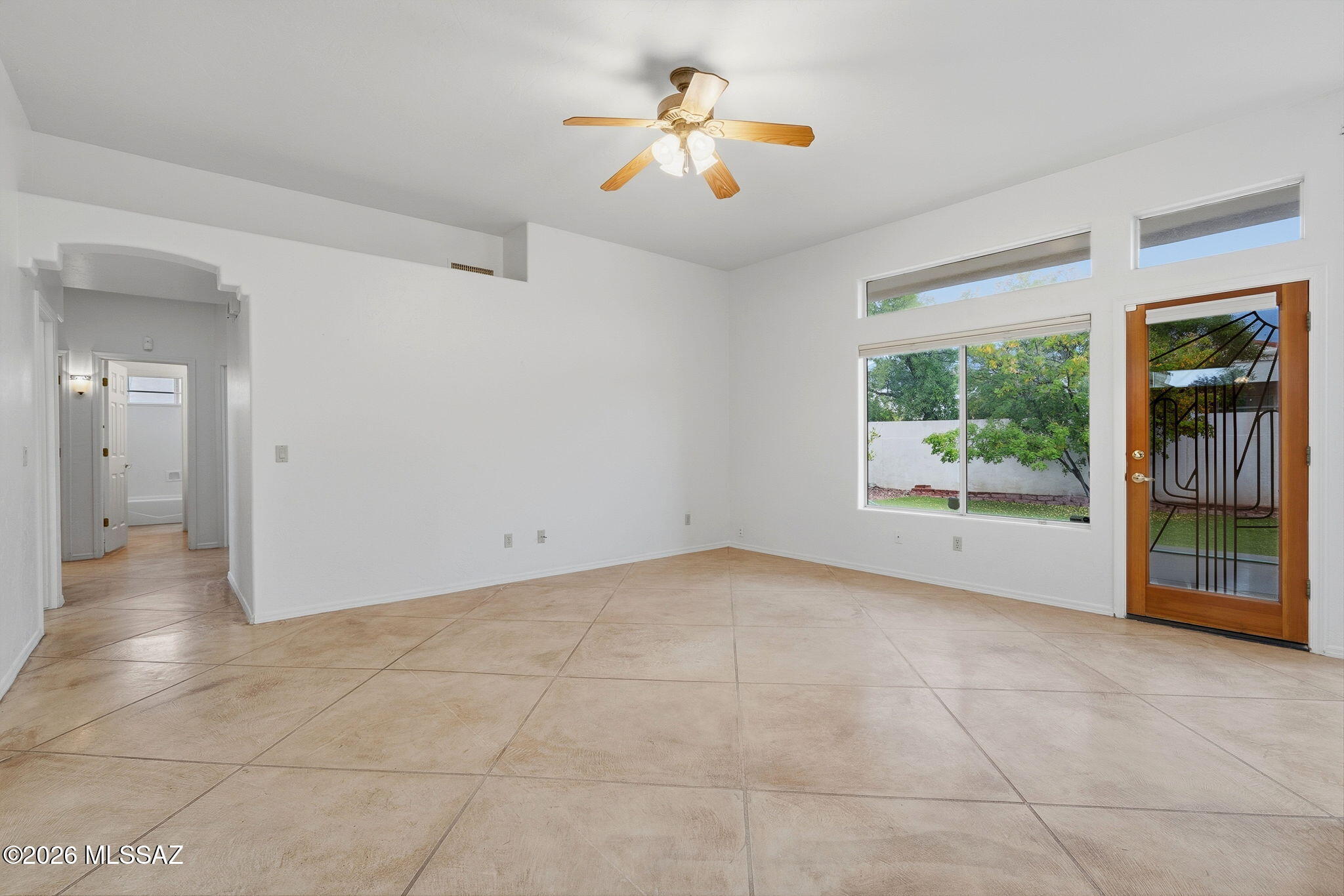 405 E Potters Wheel Court