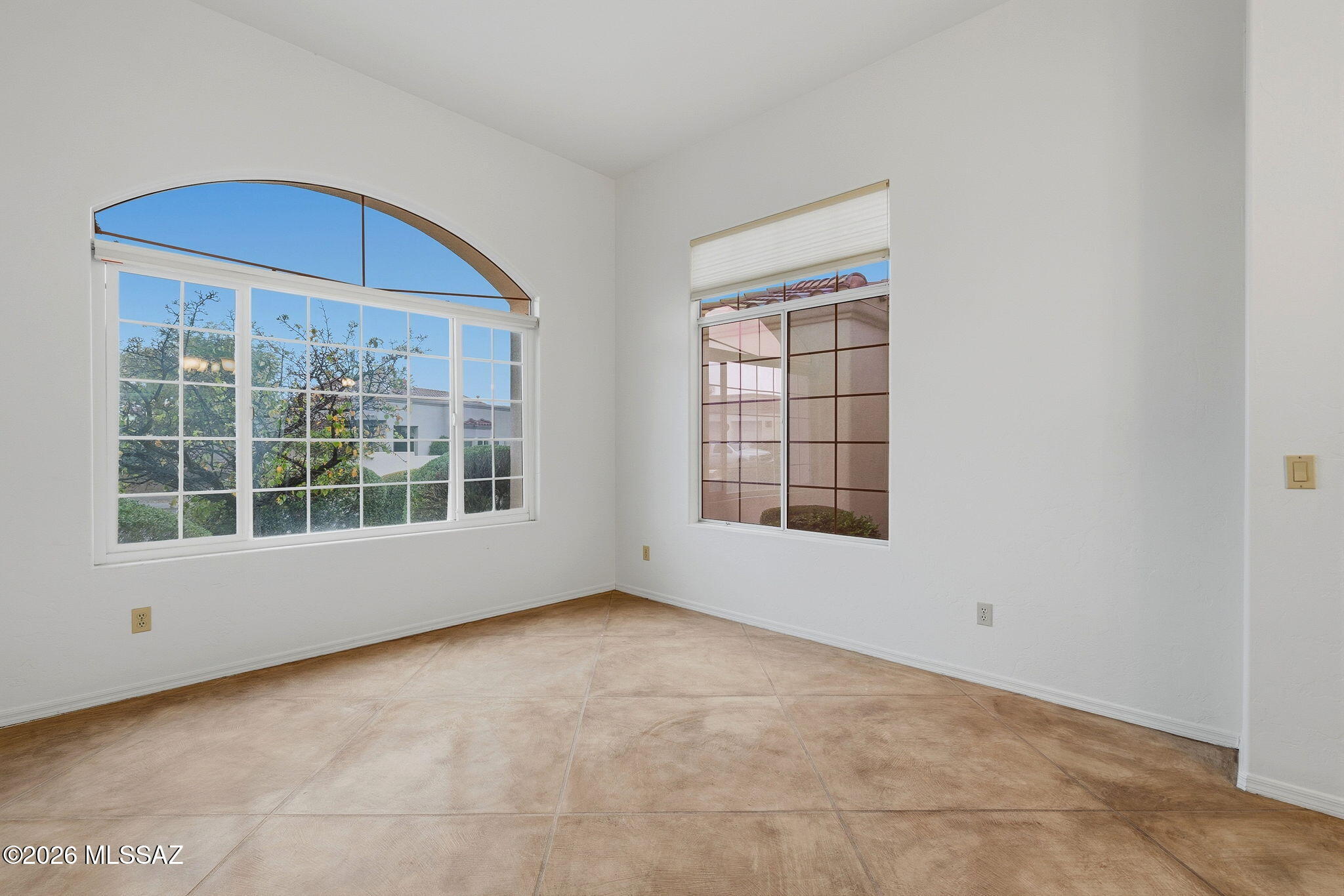 405 E Potters Wheel Court