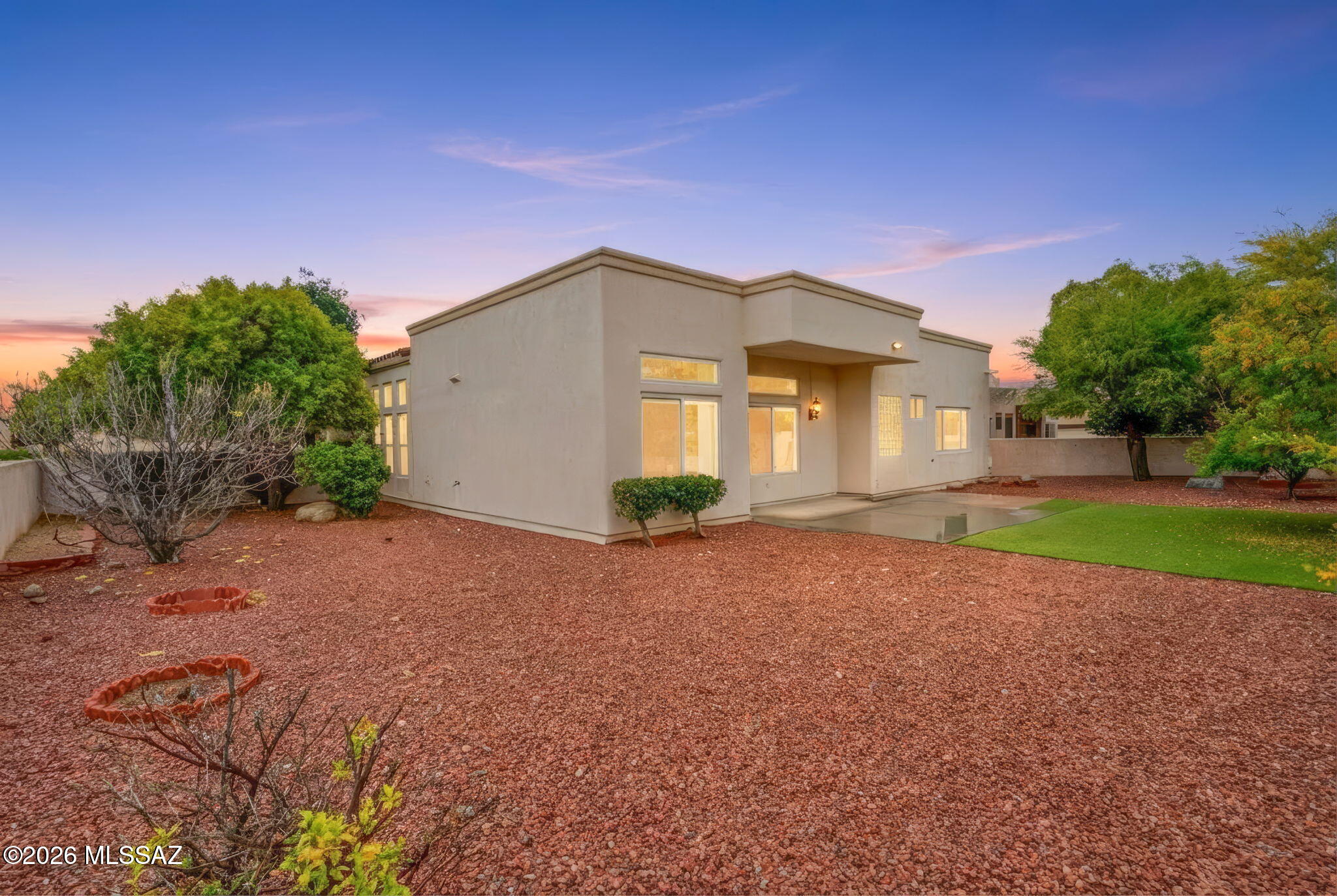 405 E Potters Wheel Court