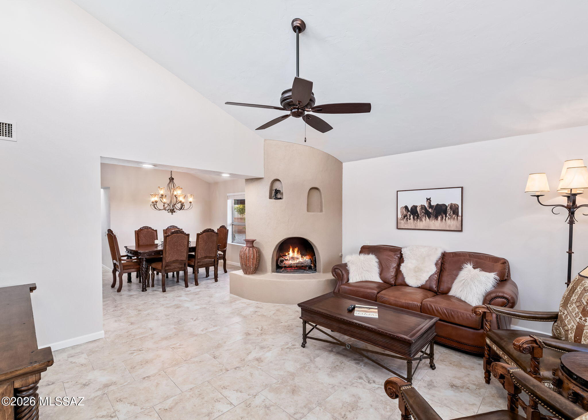 2742 S Via Del Bac