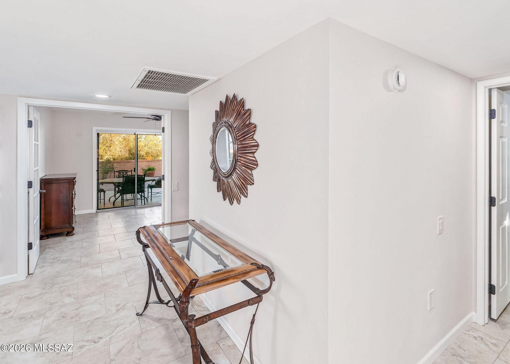 2742 S Via Del Bac
