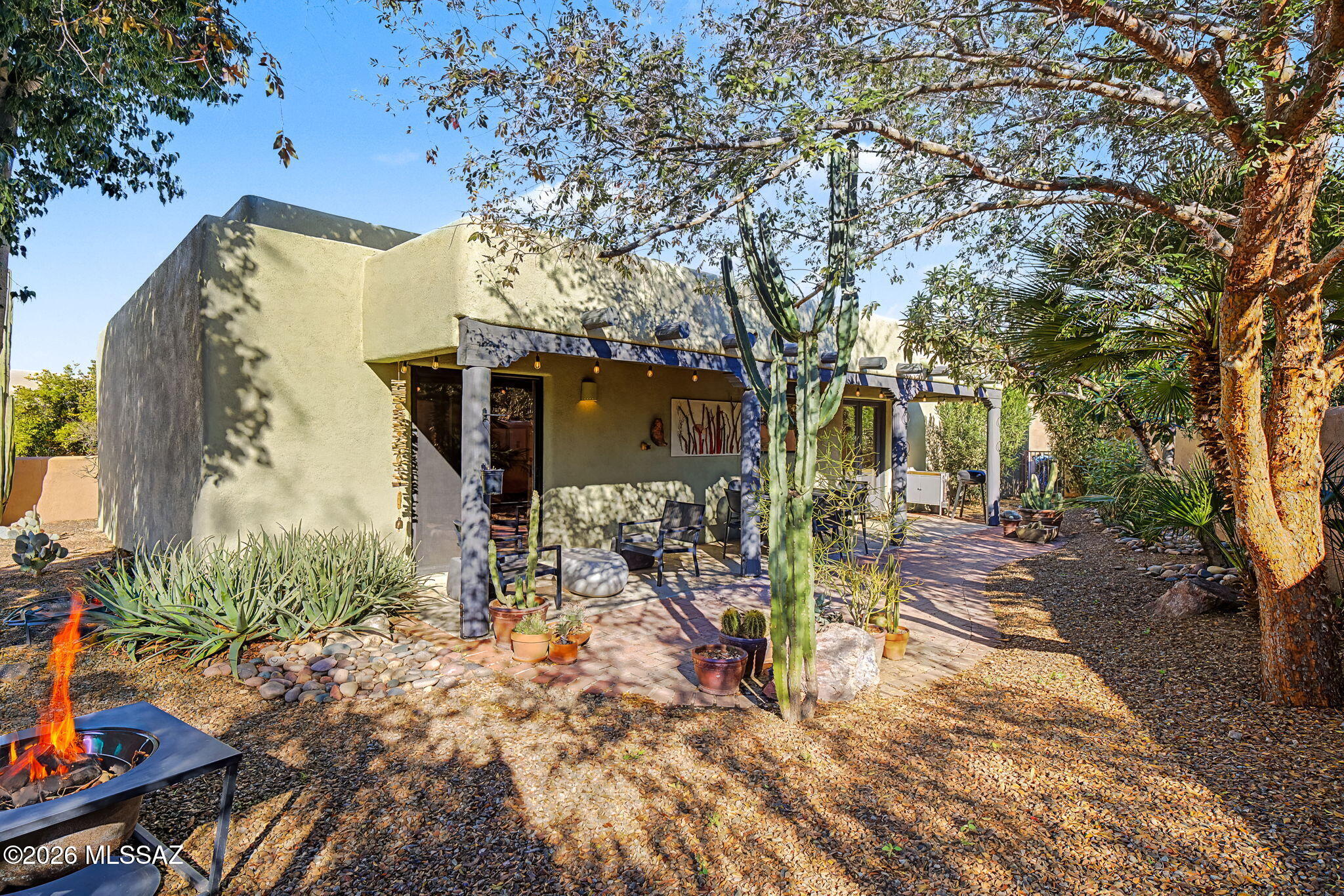 1681 W Chimayo Place