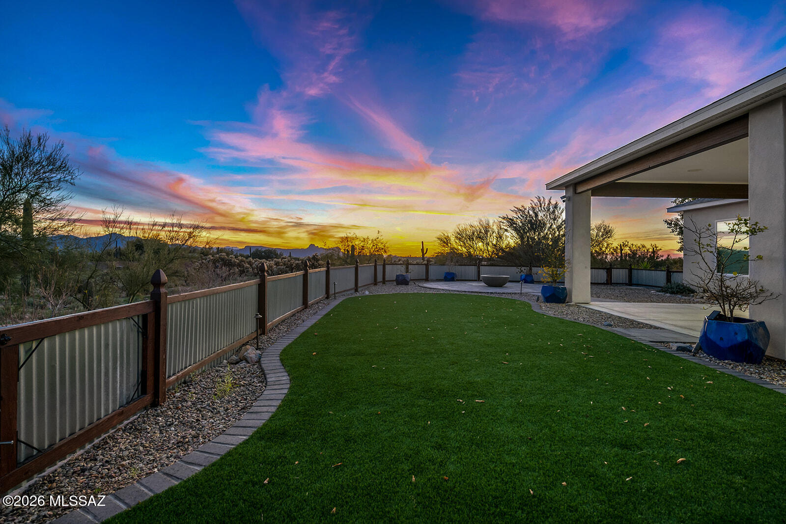 3855 W Potvin Lane