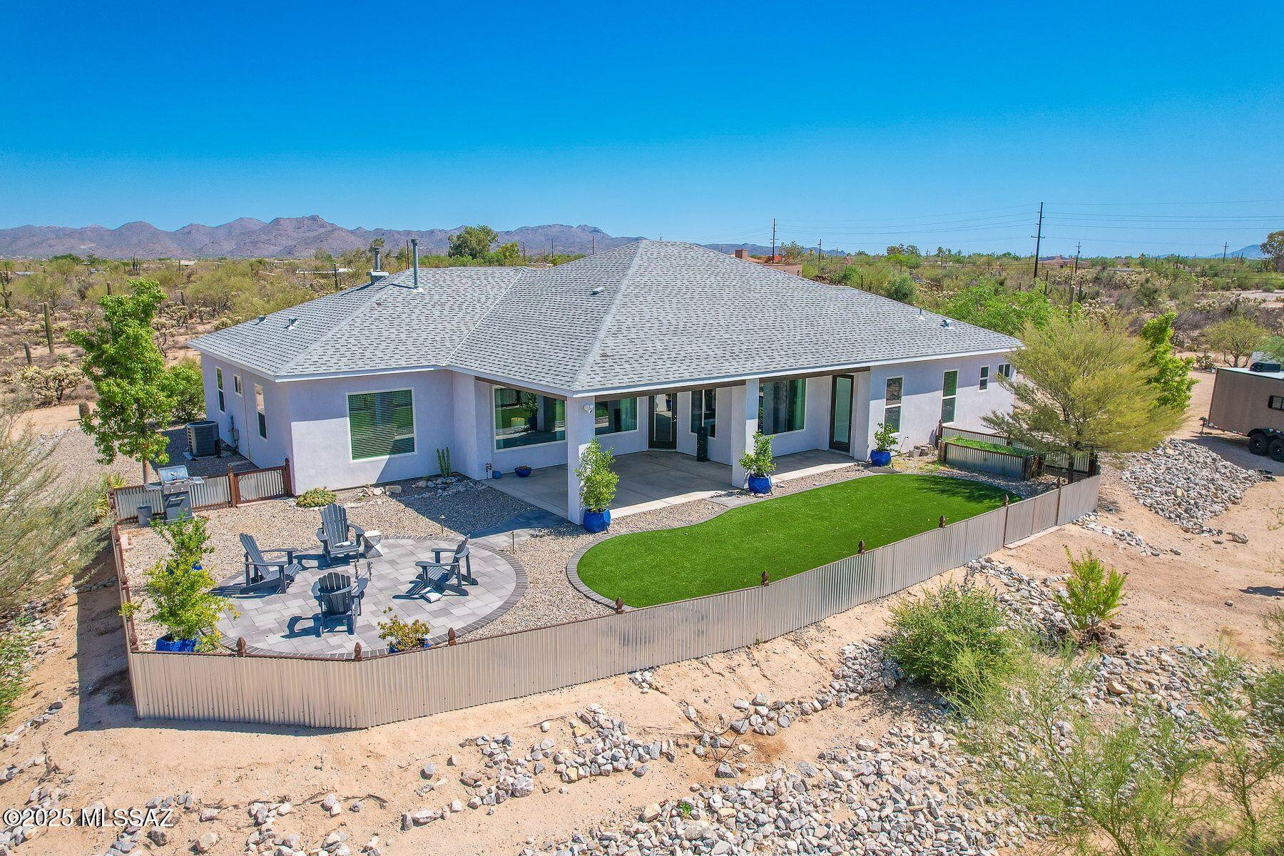 3855 W Potvin Lane