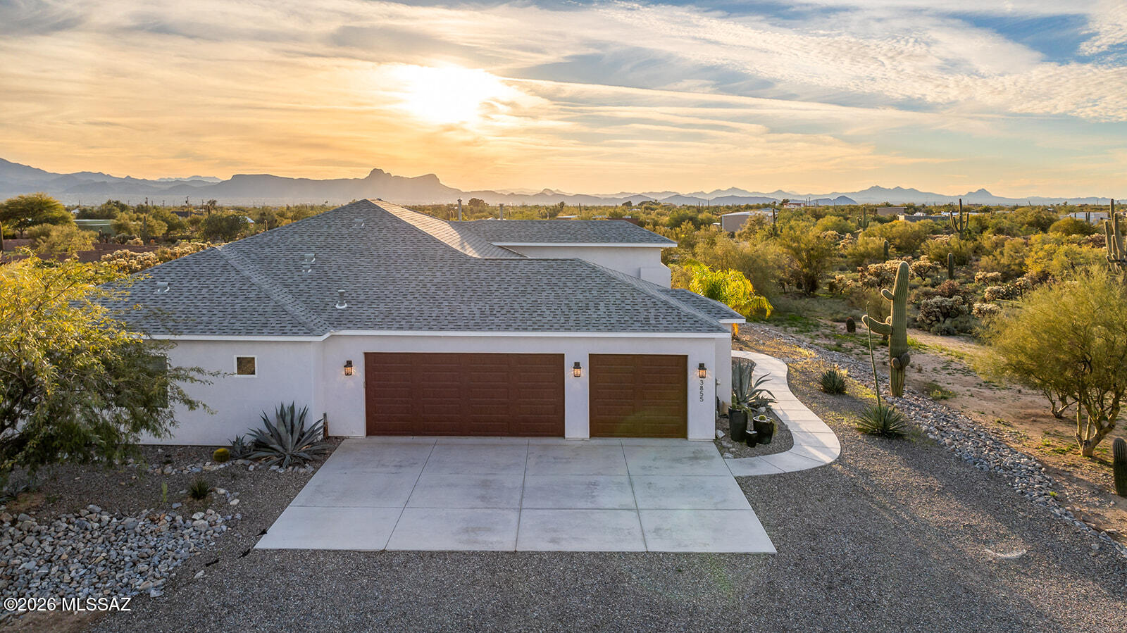 3855 W Potvin Lane