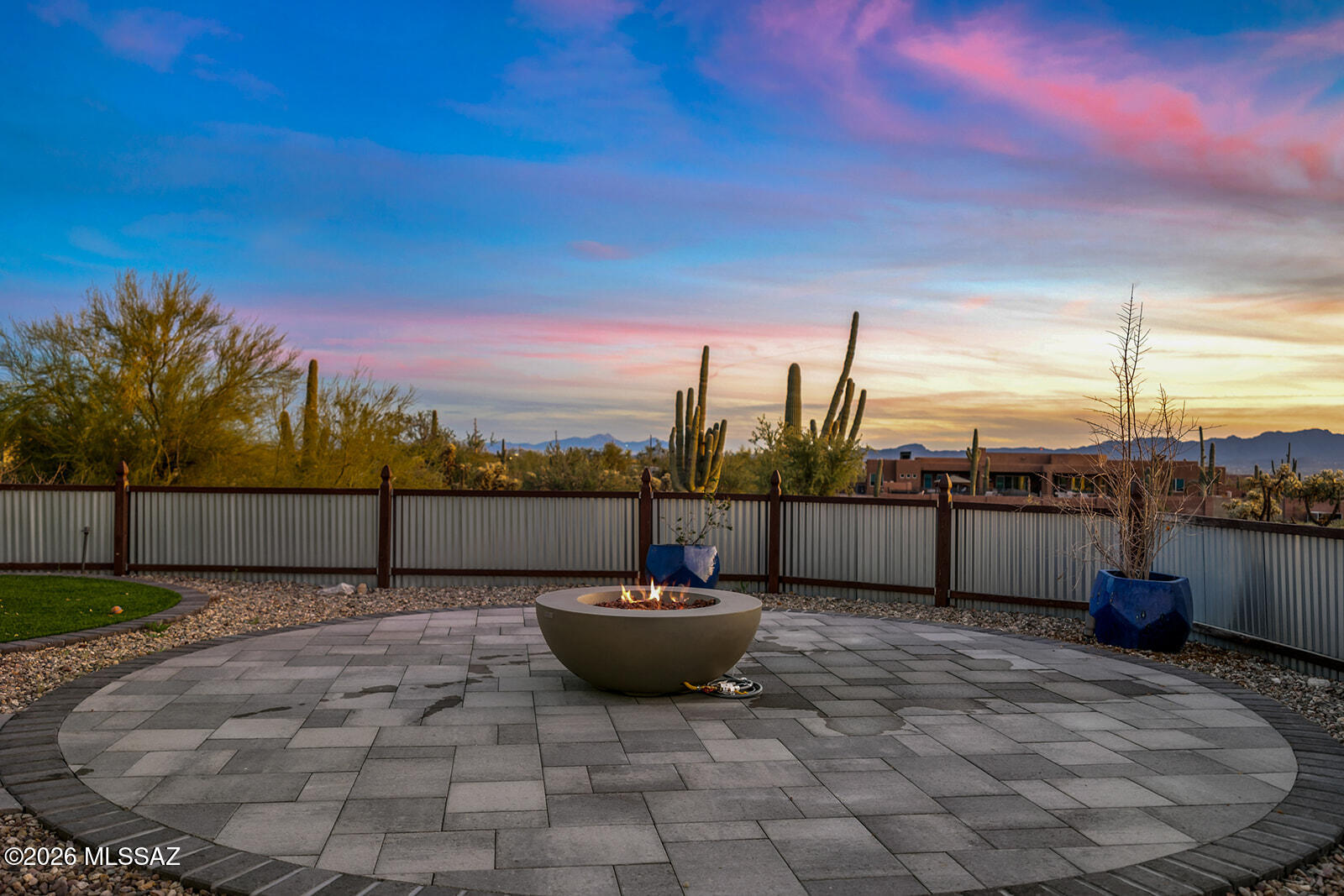 3855 W Potvin Lane