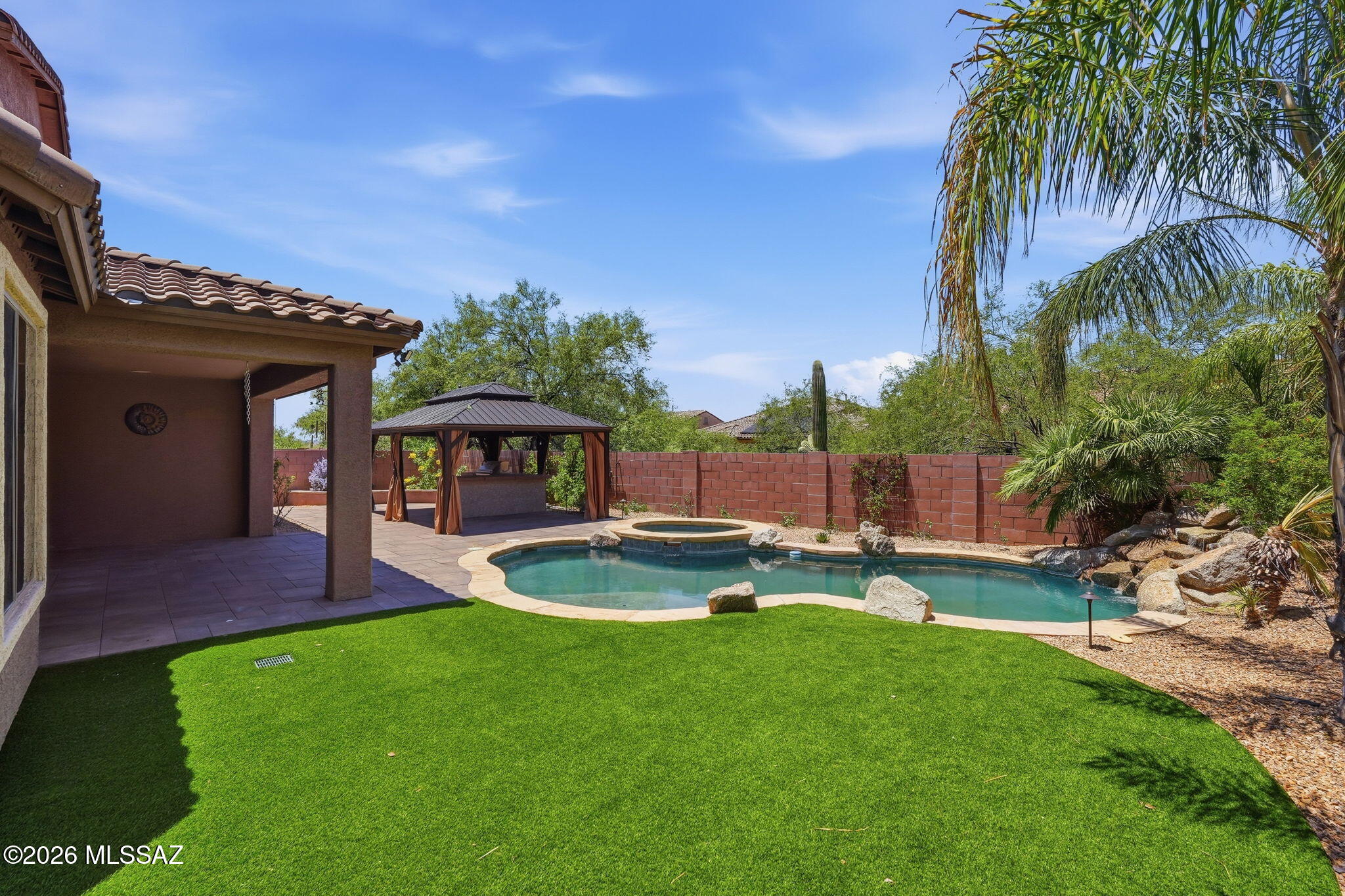 12507 N Paseo Penuela