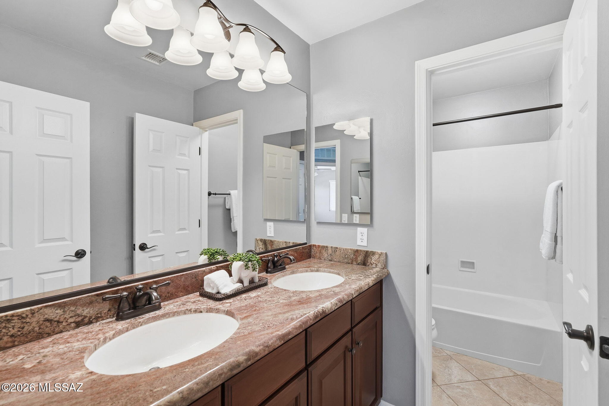 12507 N Paseo Penuela