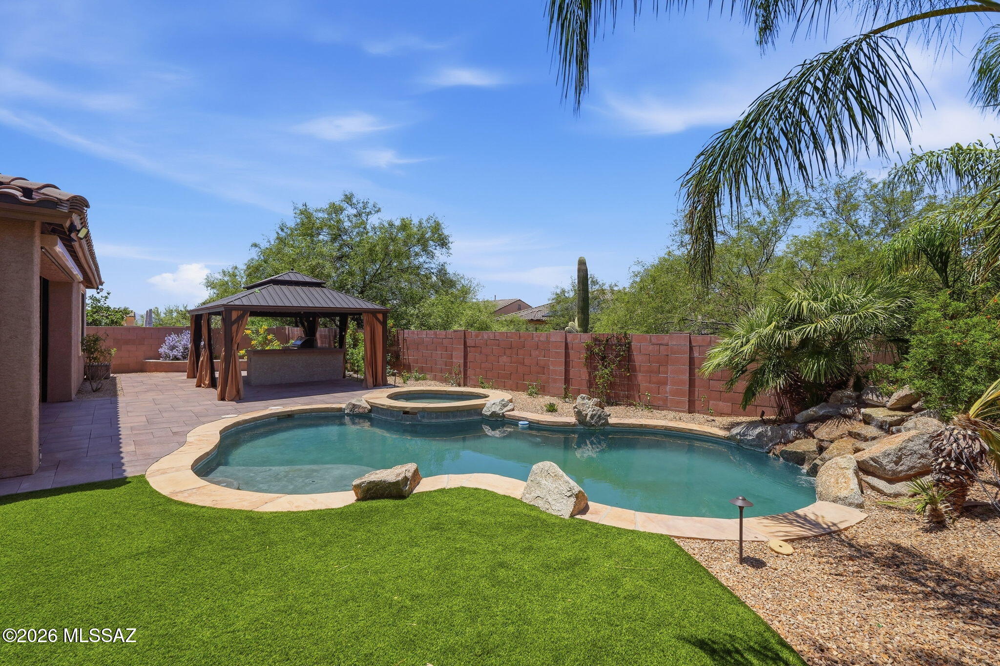 12507 N Paseo Penuela