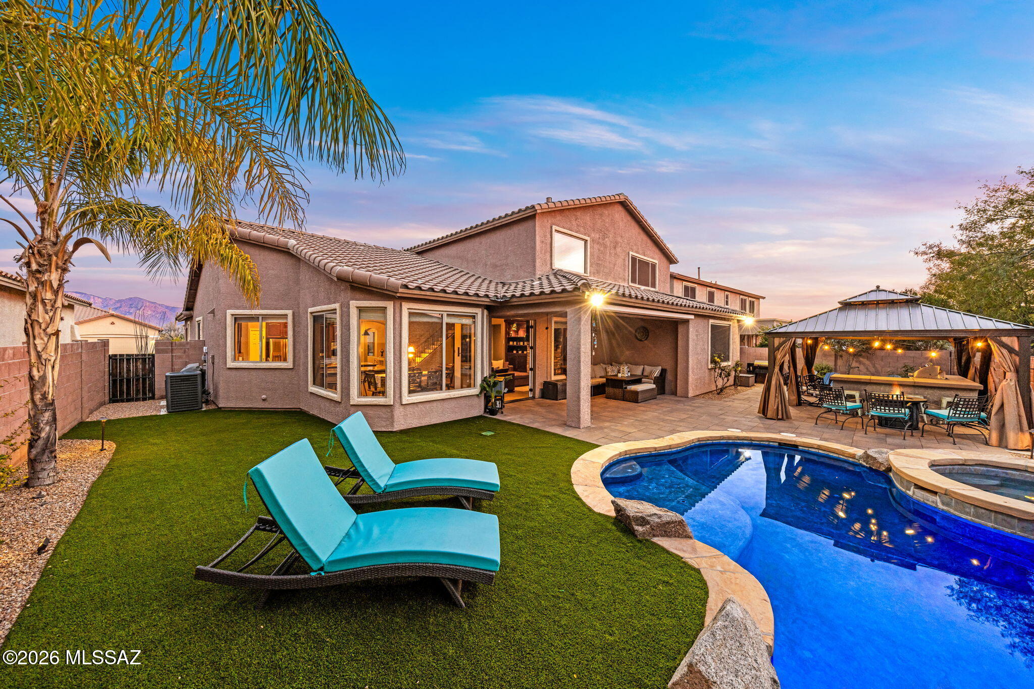 12507 N Paseo Penuela