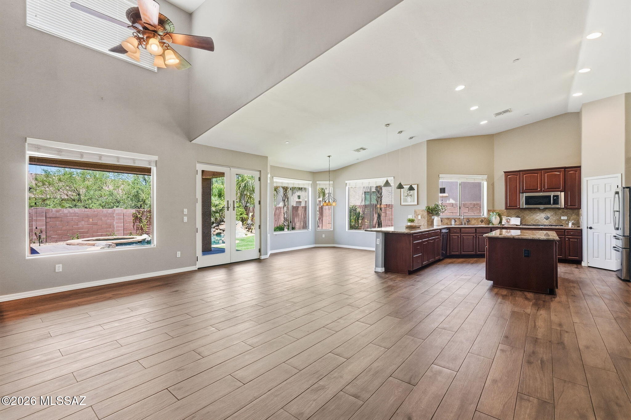 12507 N Paseo Penuela