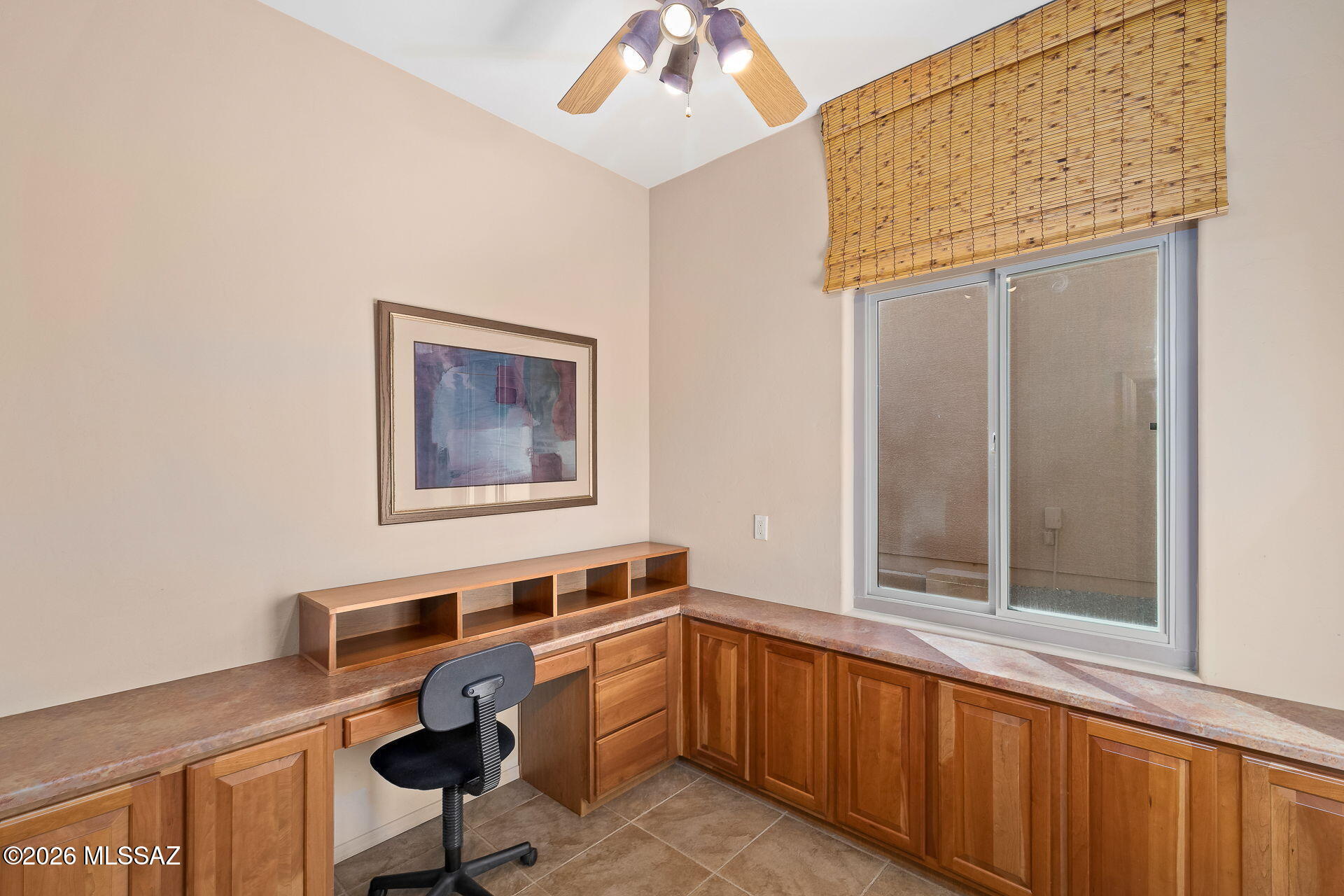 852 W Mountain Stone Drive