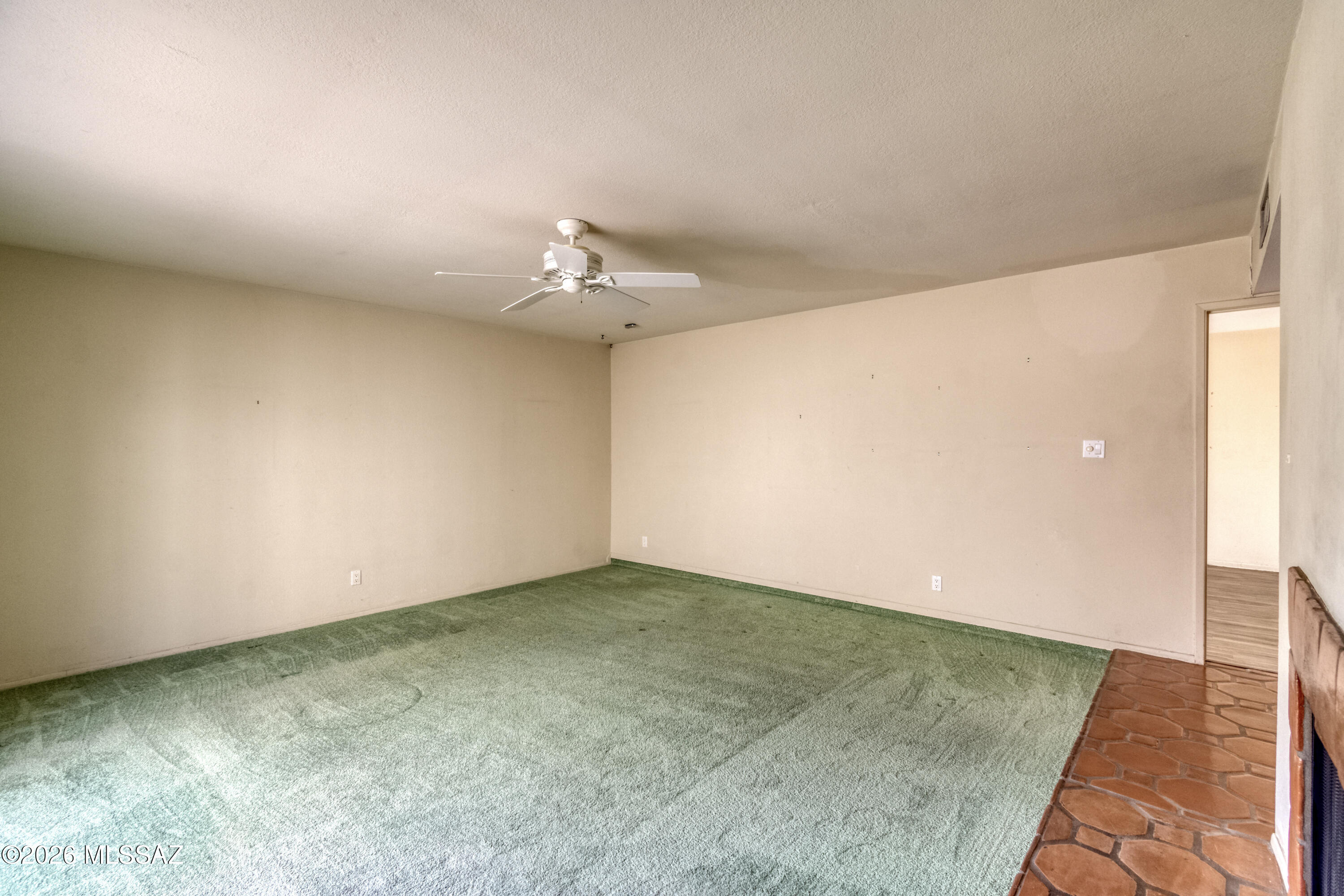 5922 N Placita Del Conde