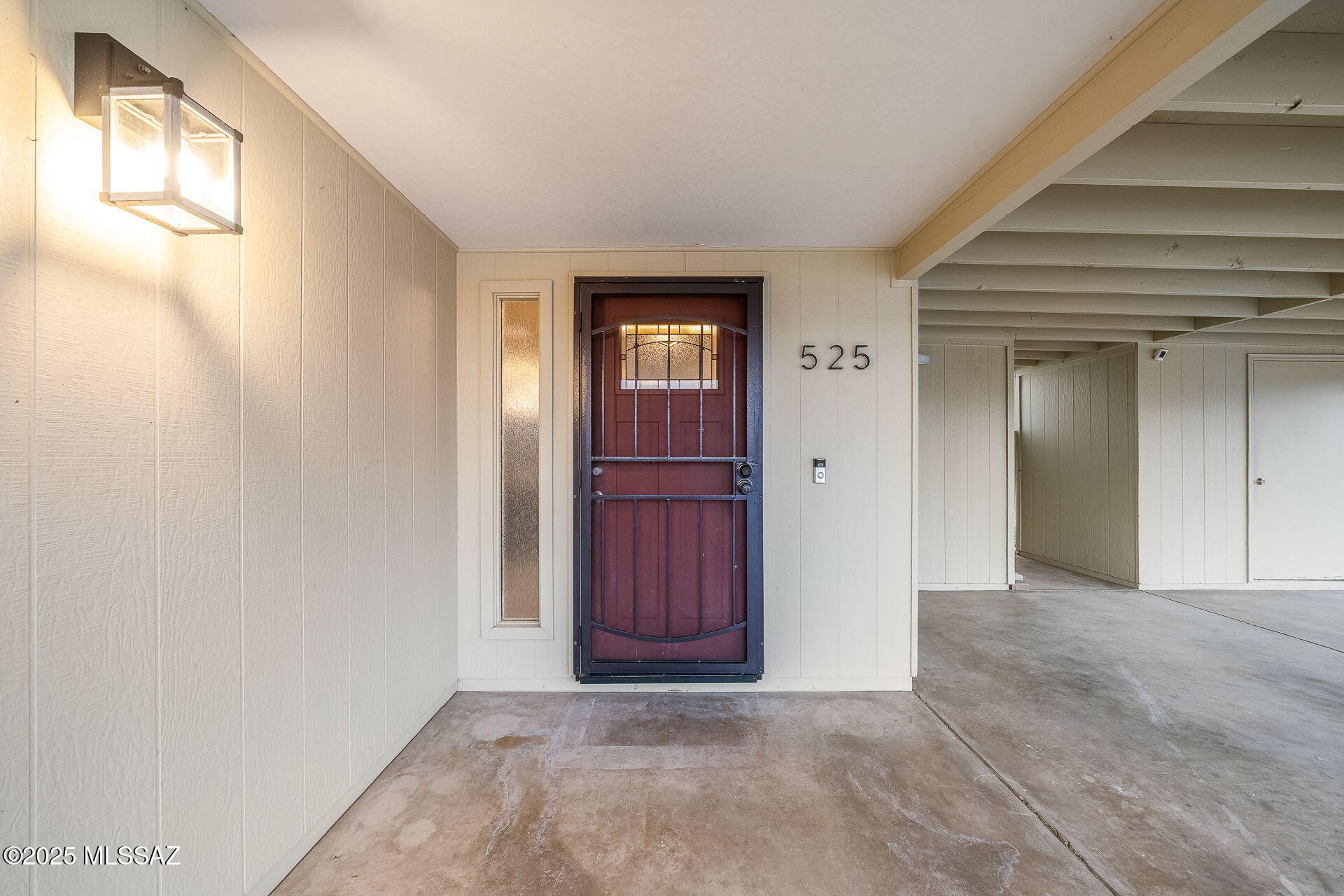 525 N Bonanza Avenue