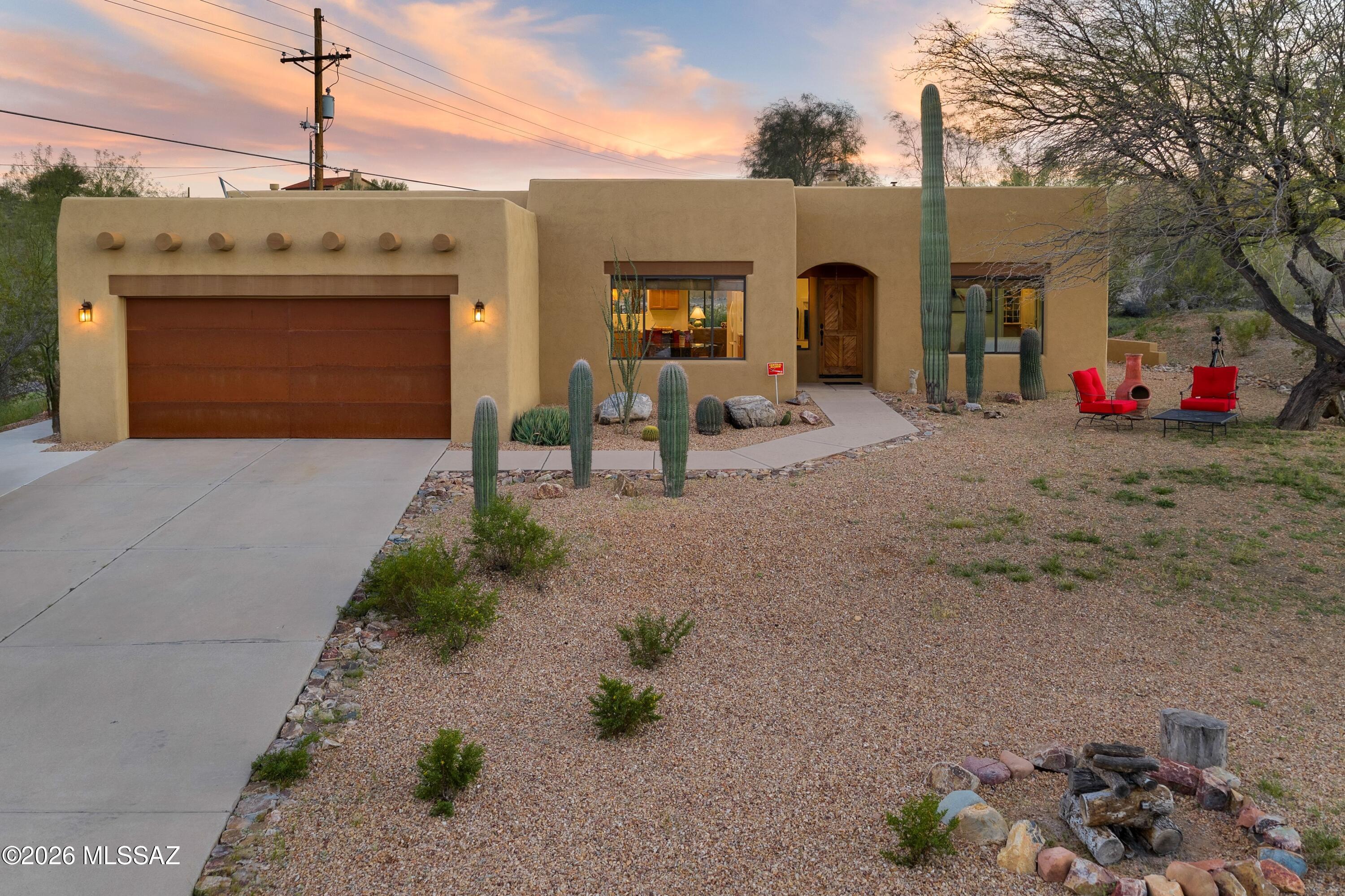 4595 N Paseo Del Sueno