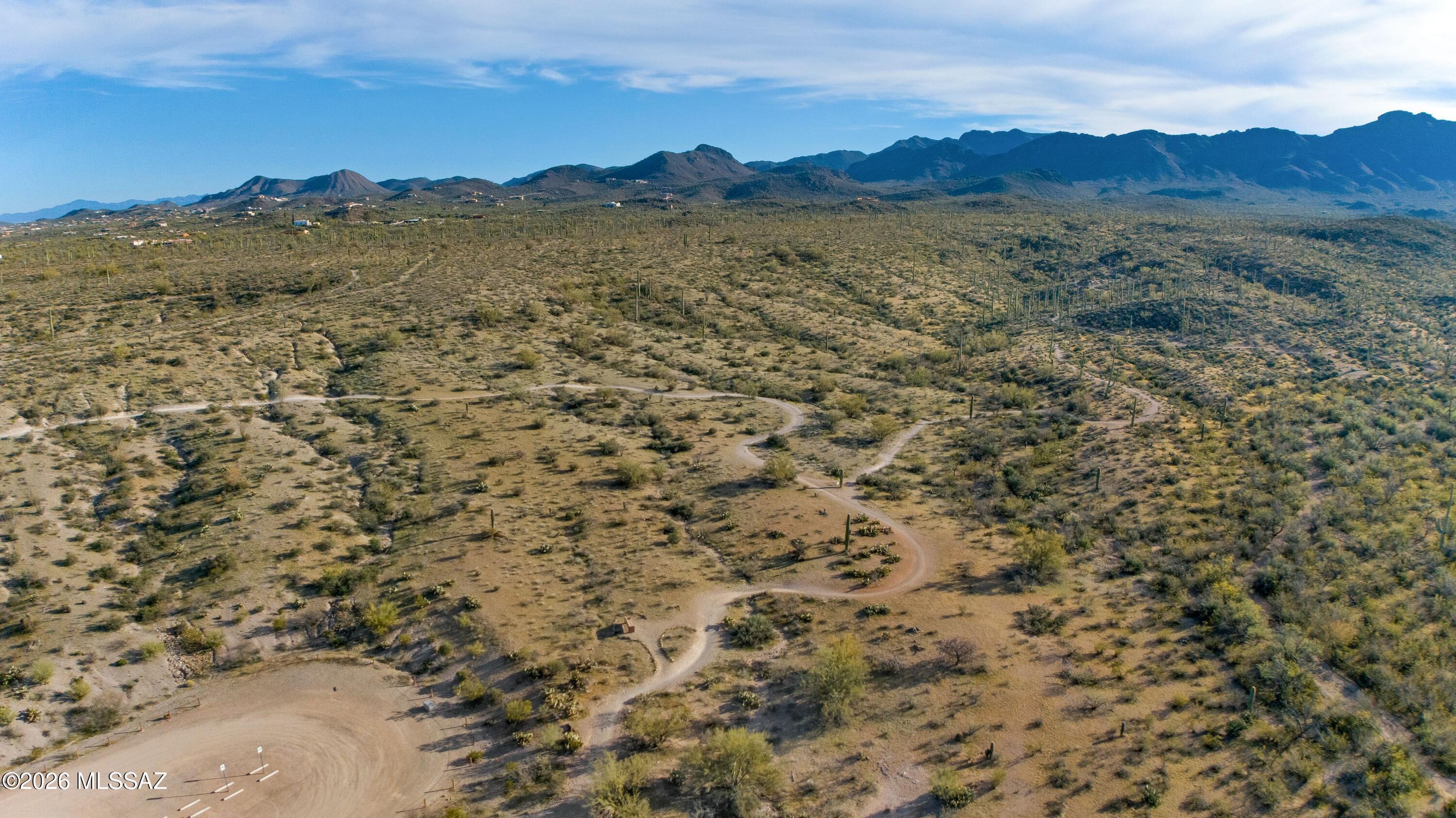 4595 N Paseo Del Sueno