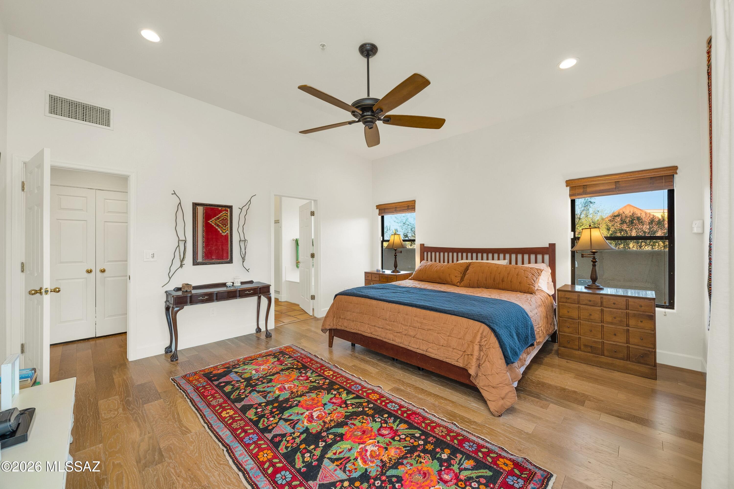 4595 N Paseo Del Sueno