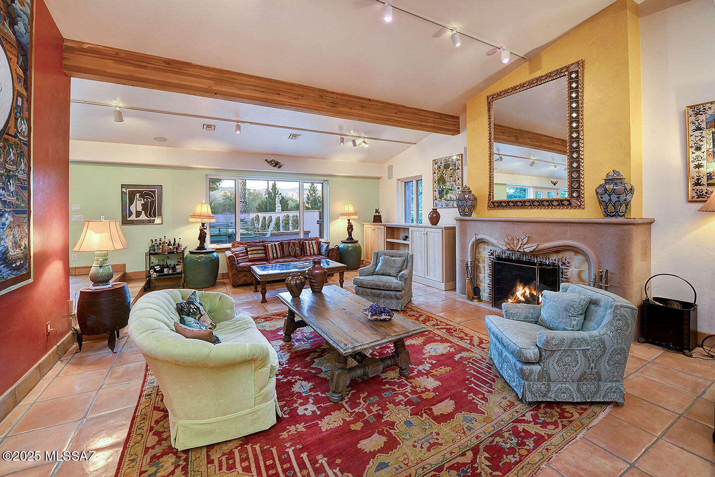 2850 N Santa Ynez Place