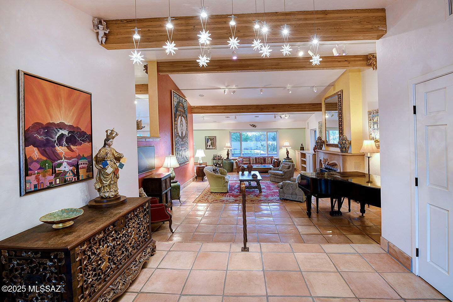 2850 N Santa Ynez Place