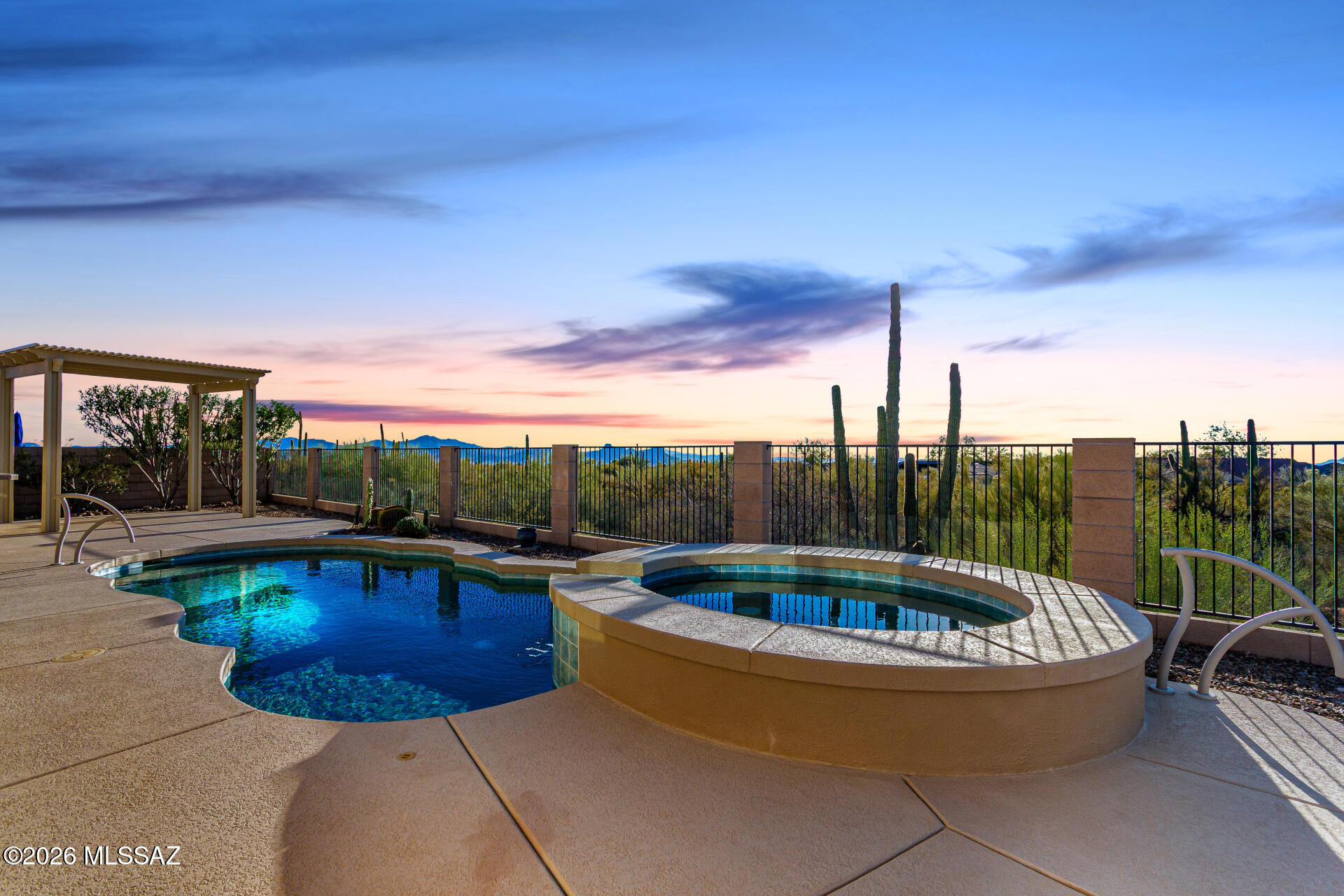 12599 N SUNRISE SHADOW Drive