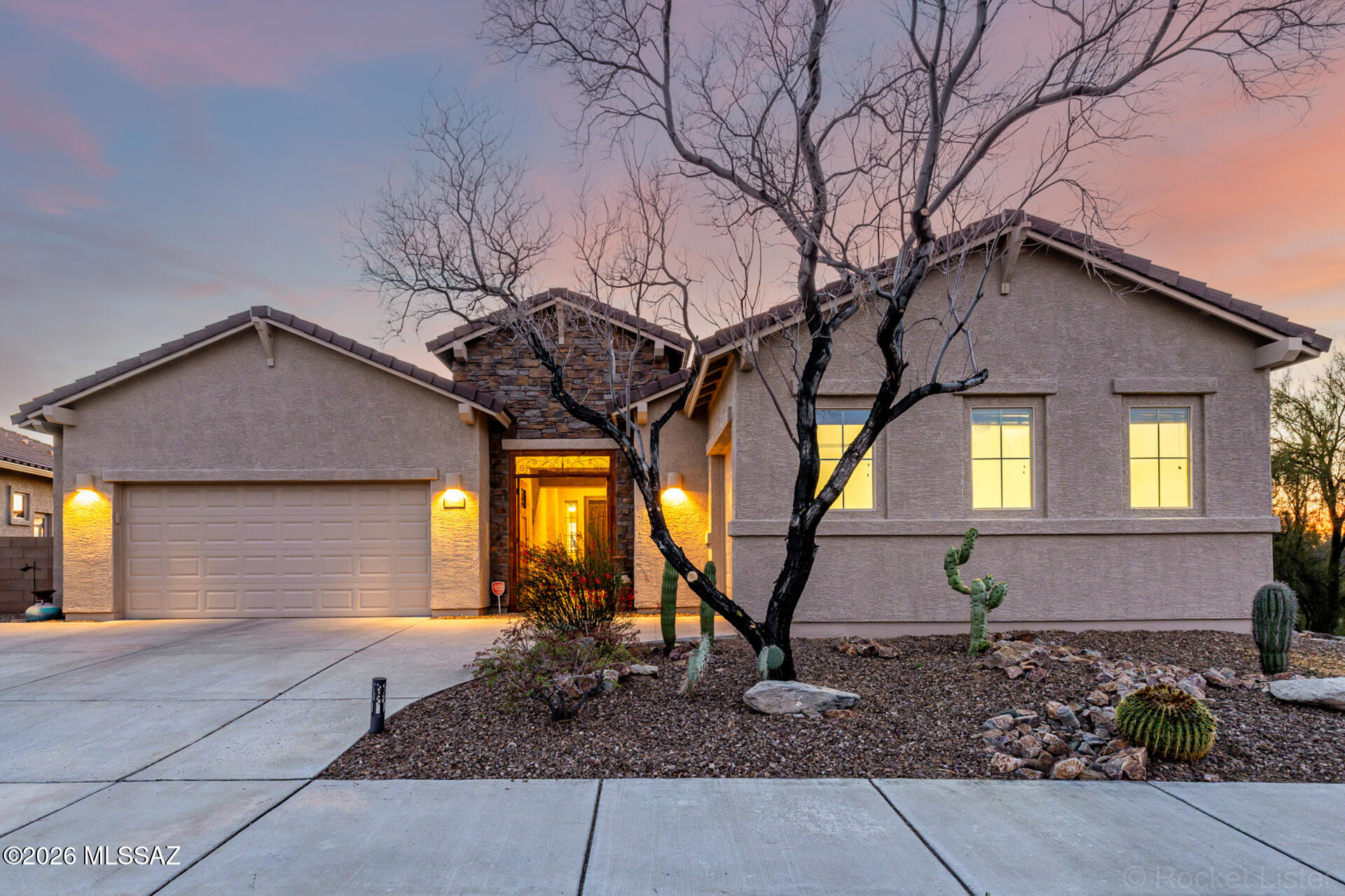 12599 N SUNRISE SHADOW Drive