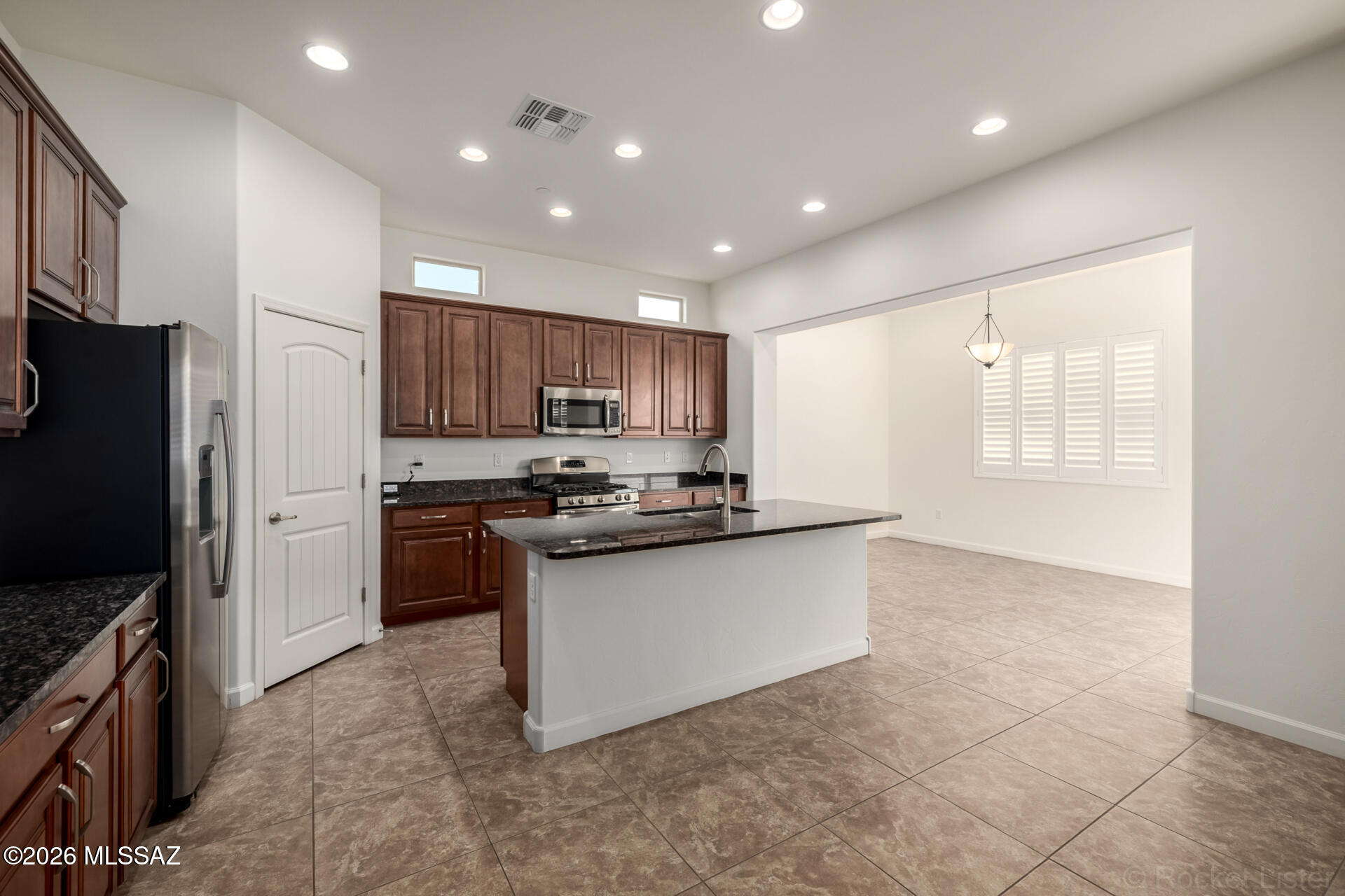 12599 N SUNRISE SHADOW Drive