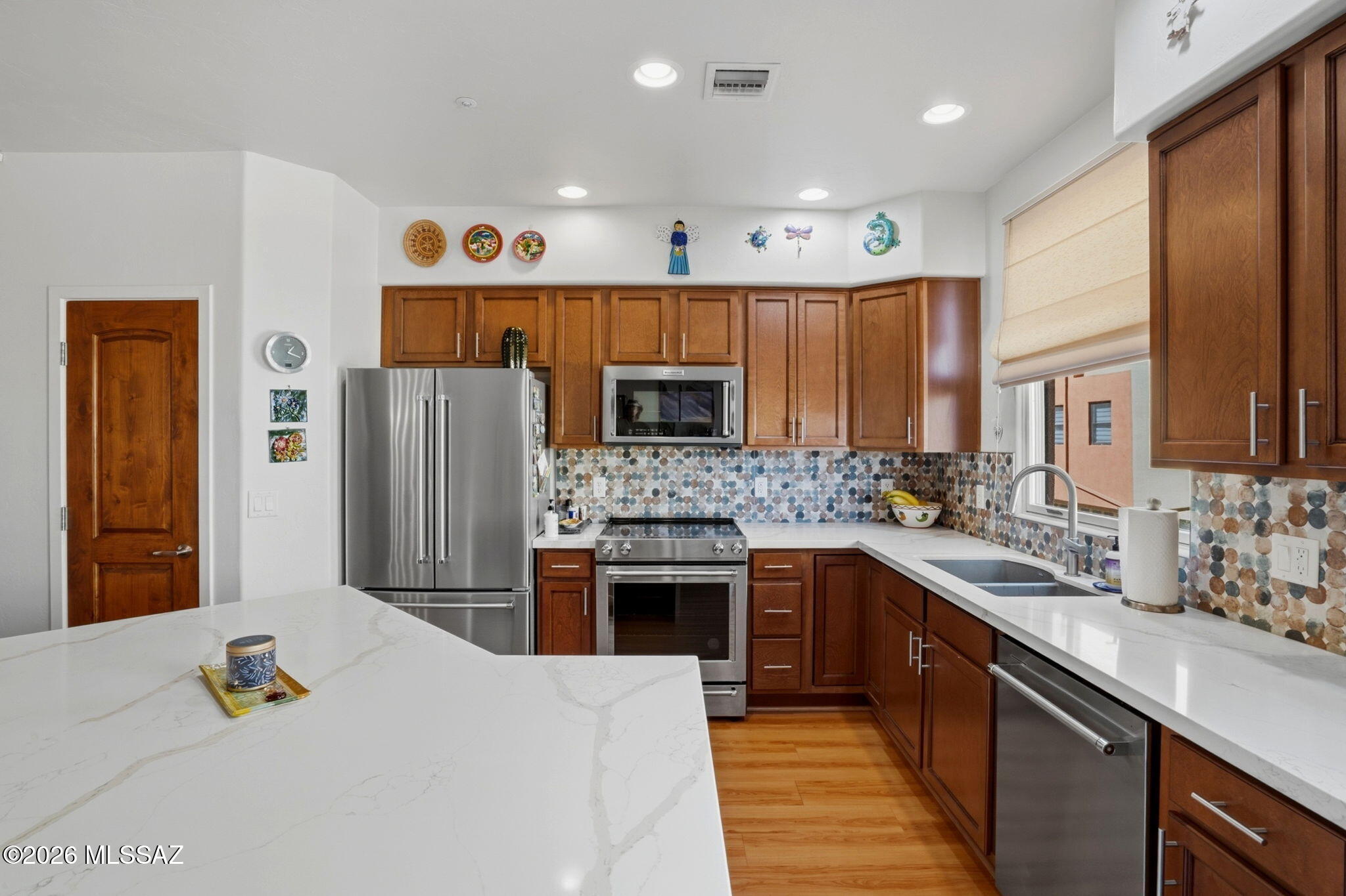 2454 E Blue Diamond Drive