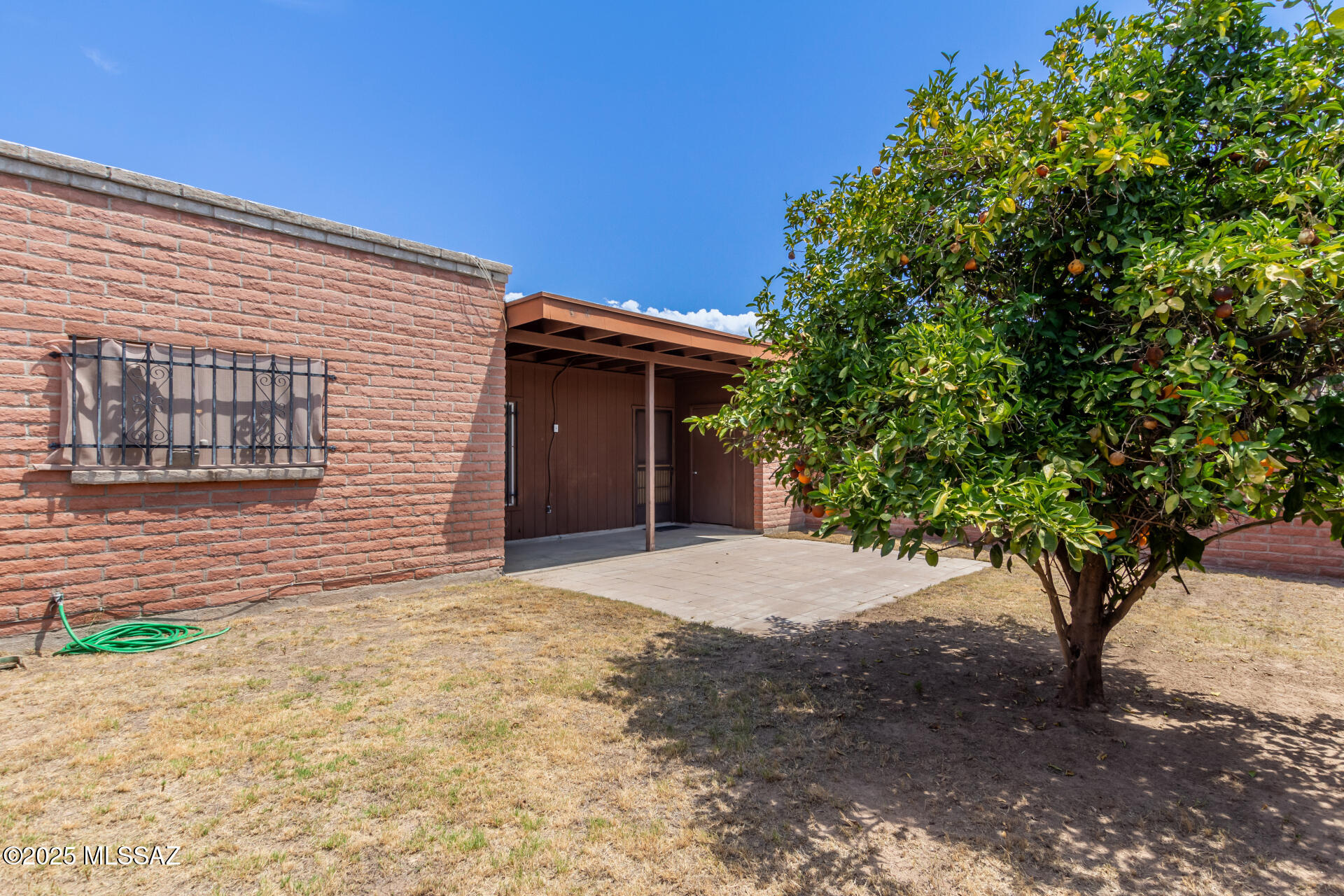 288 E Root Way