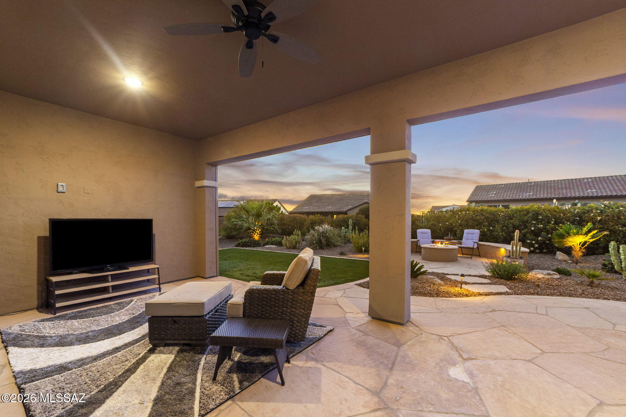 60152 E Blue Palm Drive