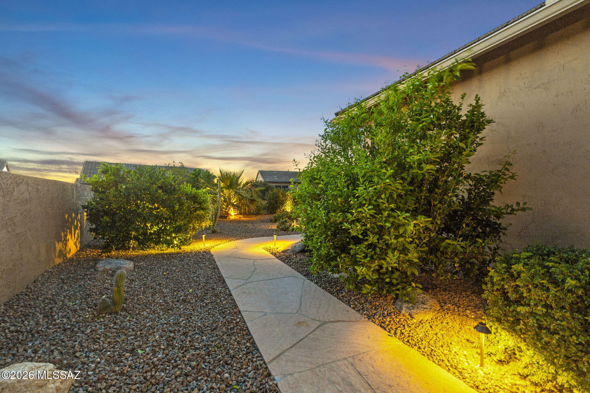 60152 E Blue Palm Drive