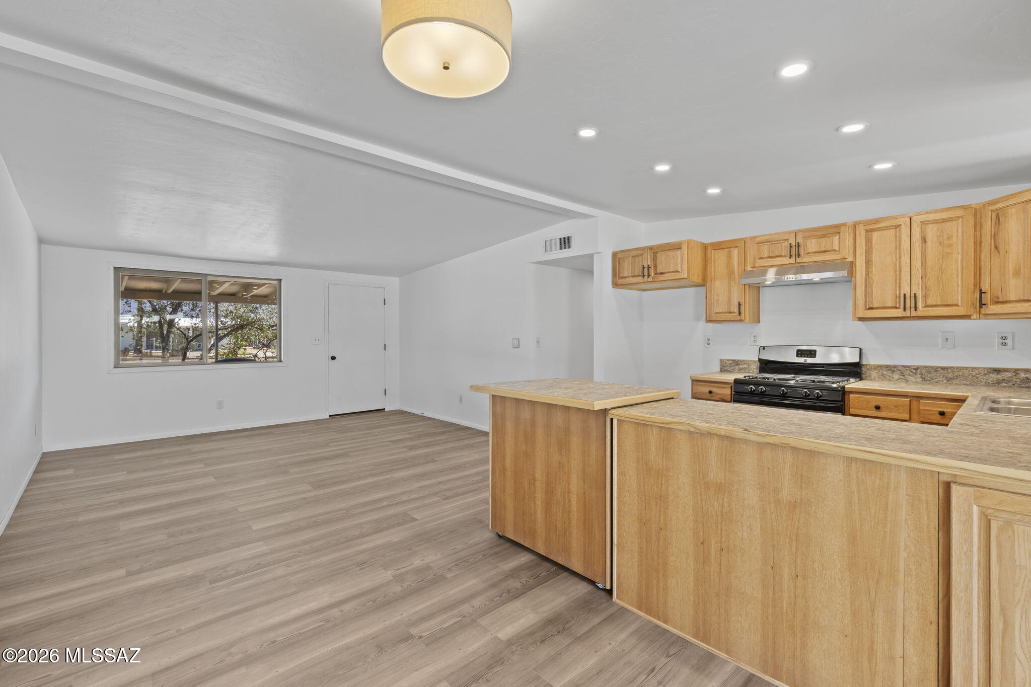 16467 N Avenida De La Canada