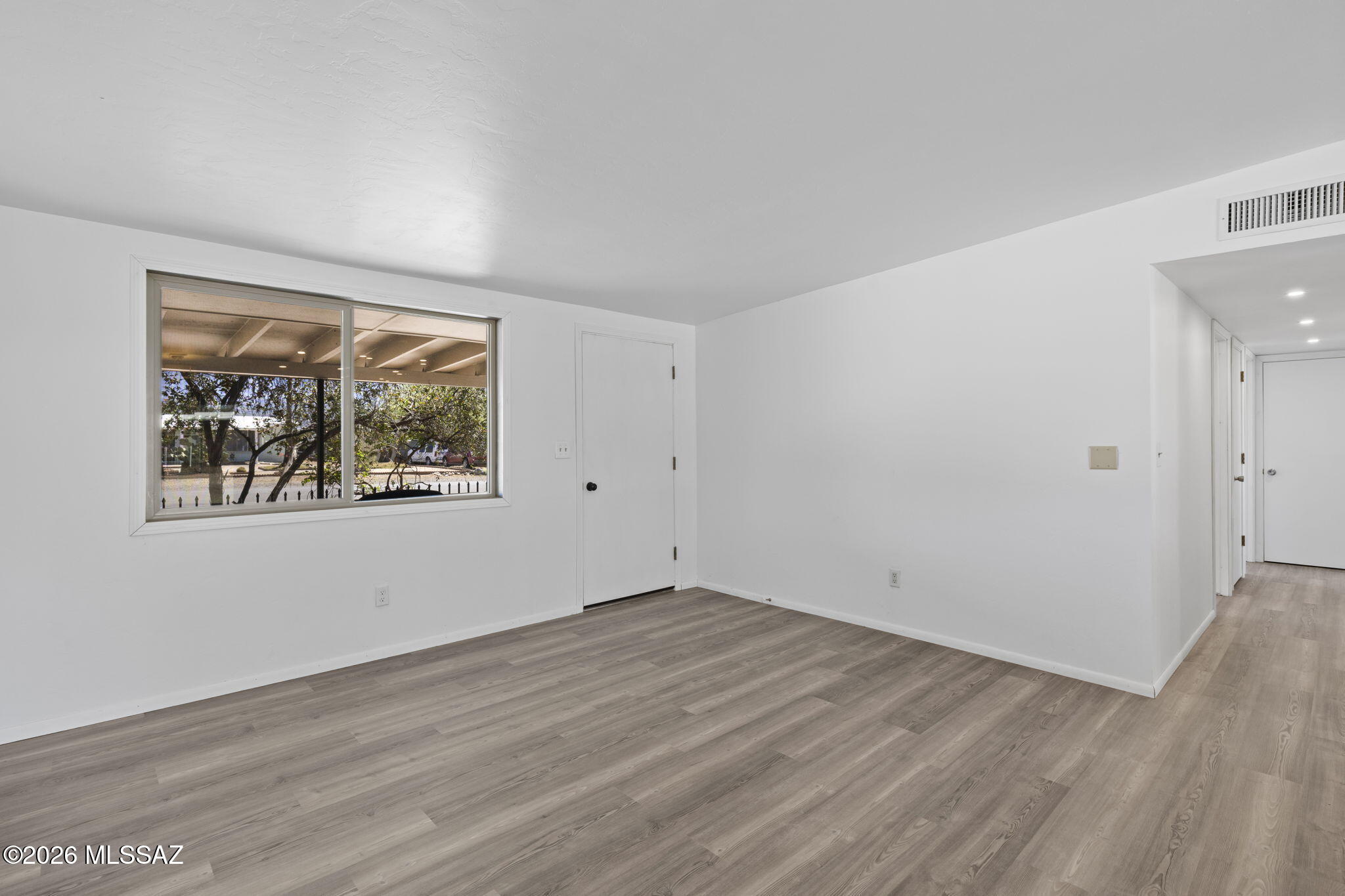 16467 N Avenida De La Canada
