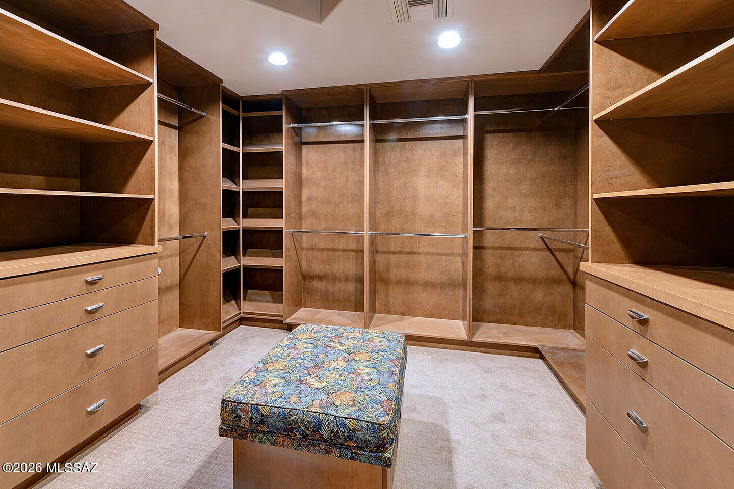 2004 E Desert Garden Drive