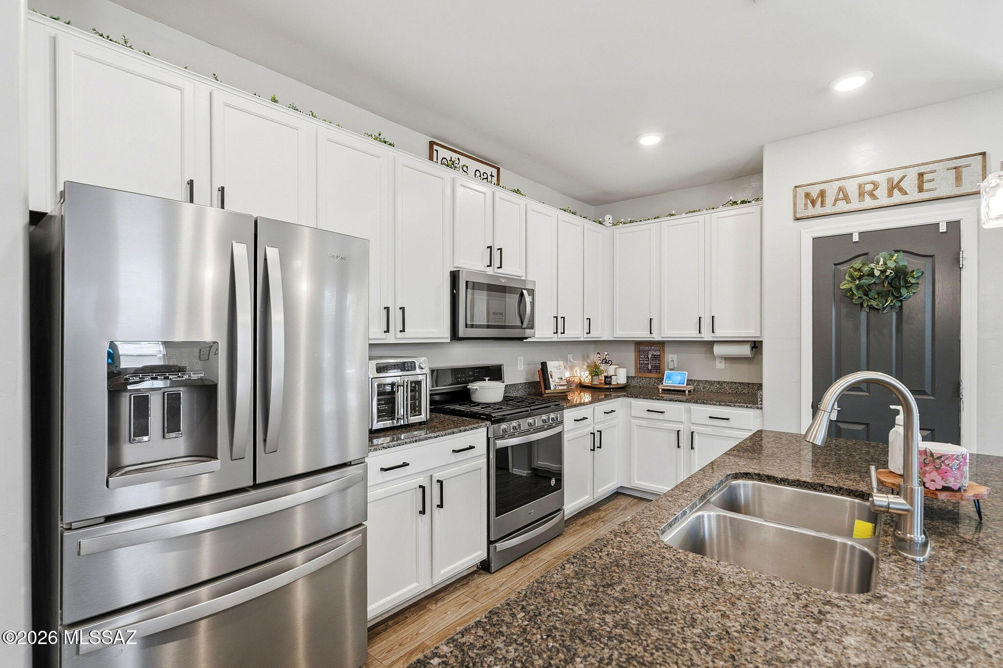 8854 N Hardy Preserve Loop