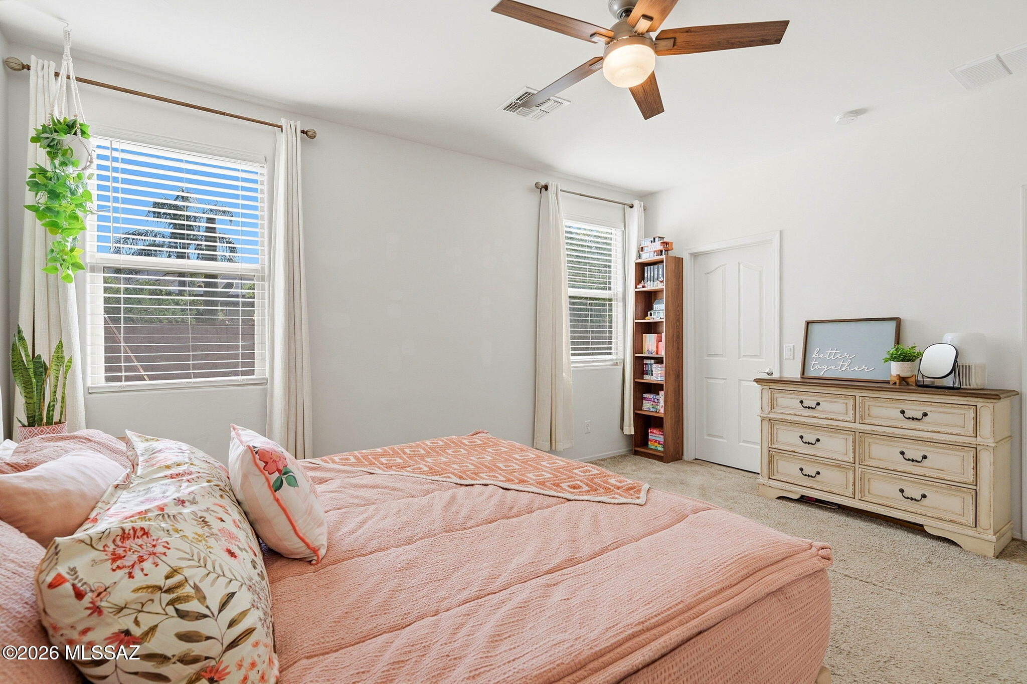 8854 N Hardy Preserve Loop