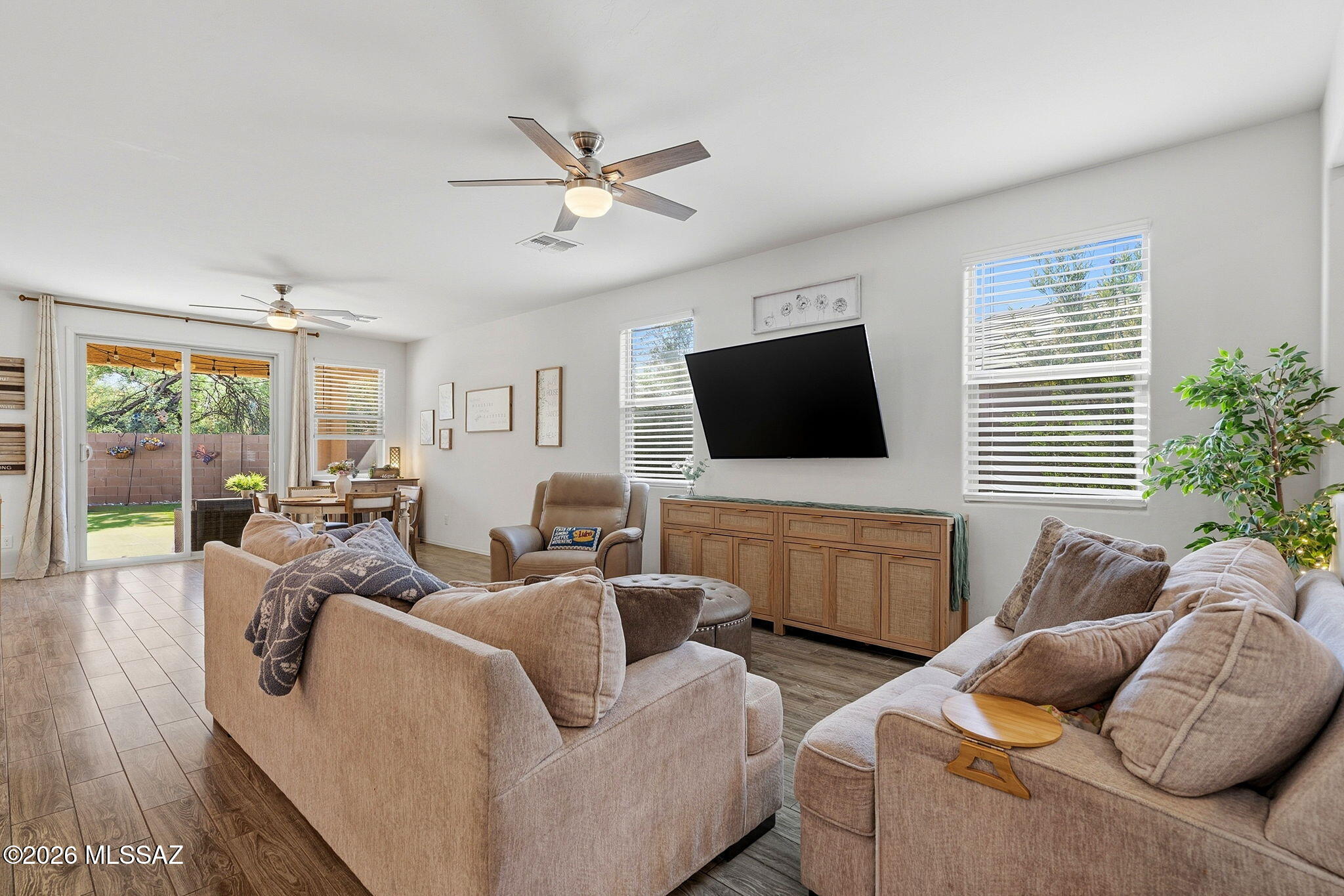 8854 N Hardy Preserve Loop