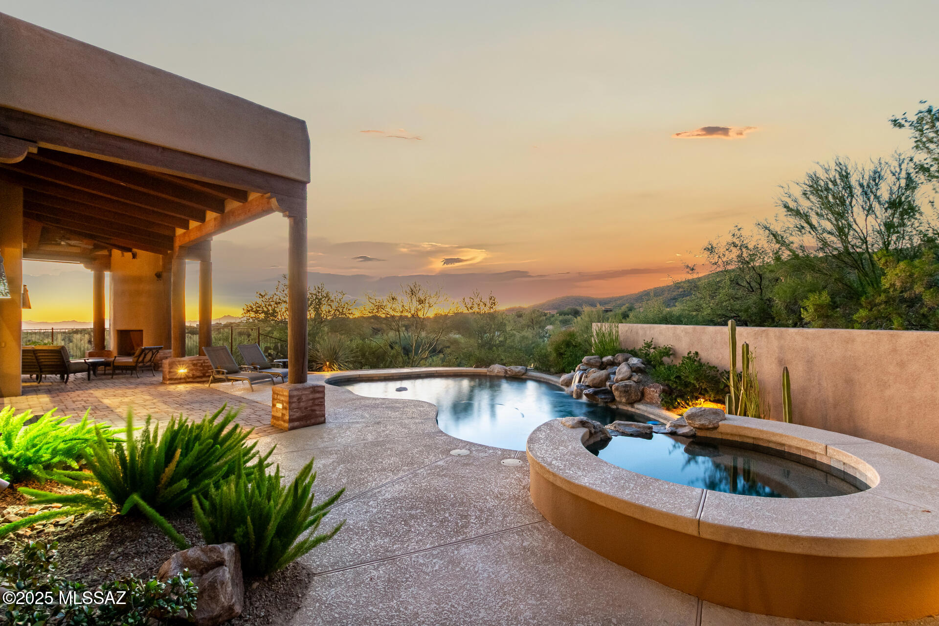14417 N SUNSET GALLERY Drive