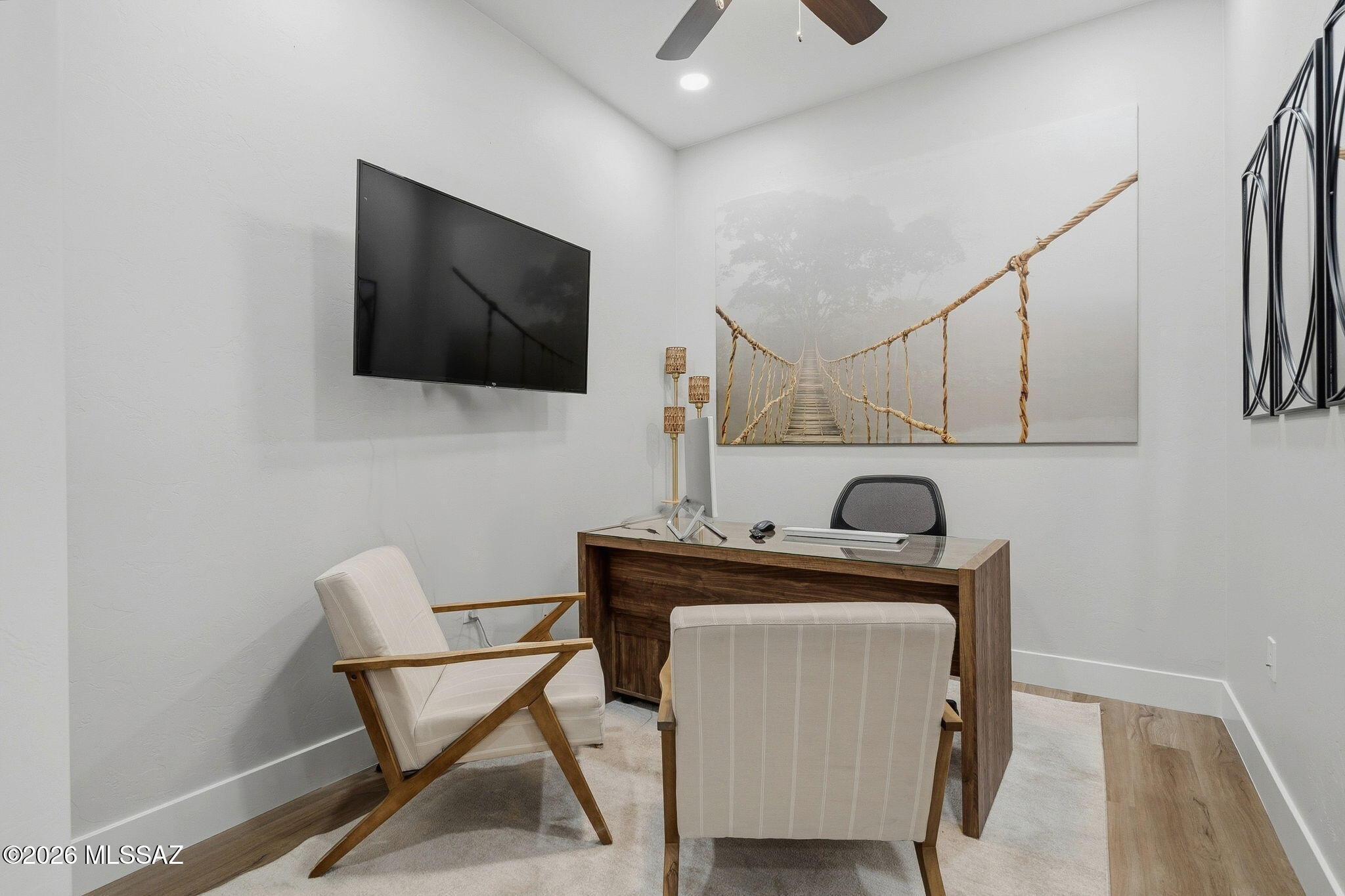2020 E River Road 101