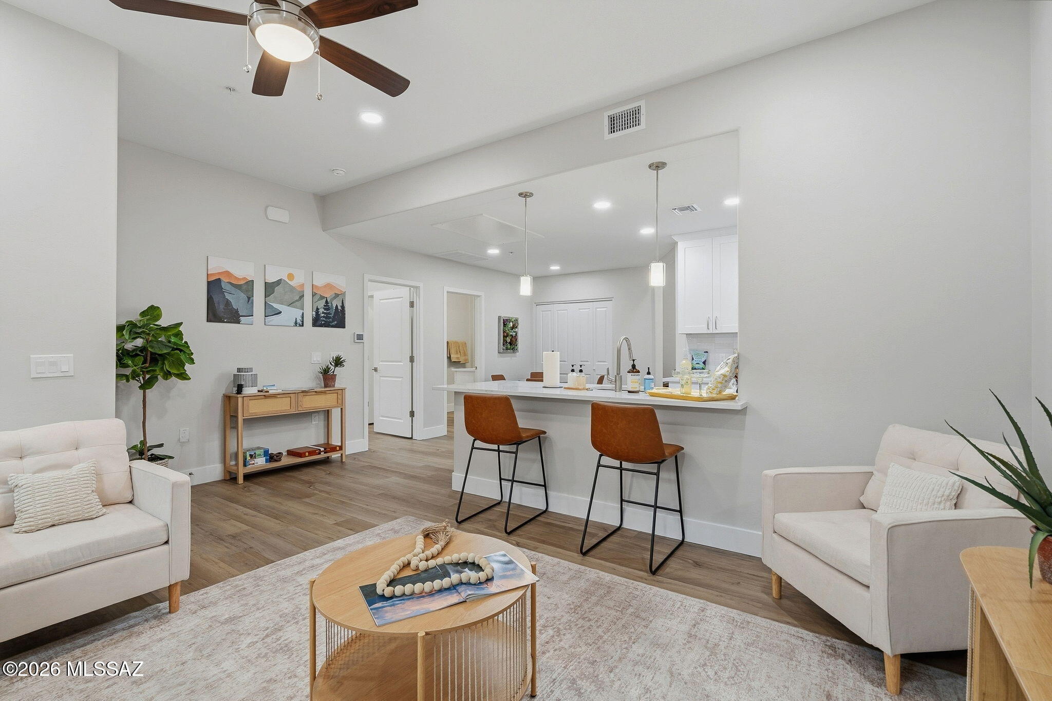 2020 E River Road 101