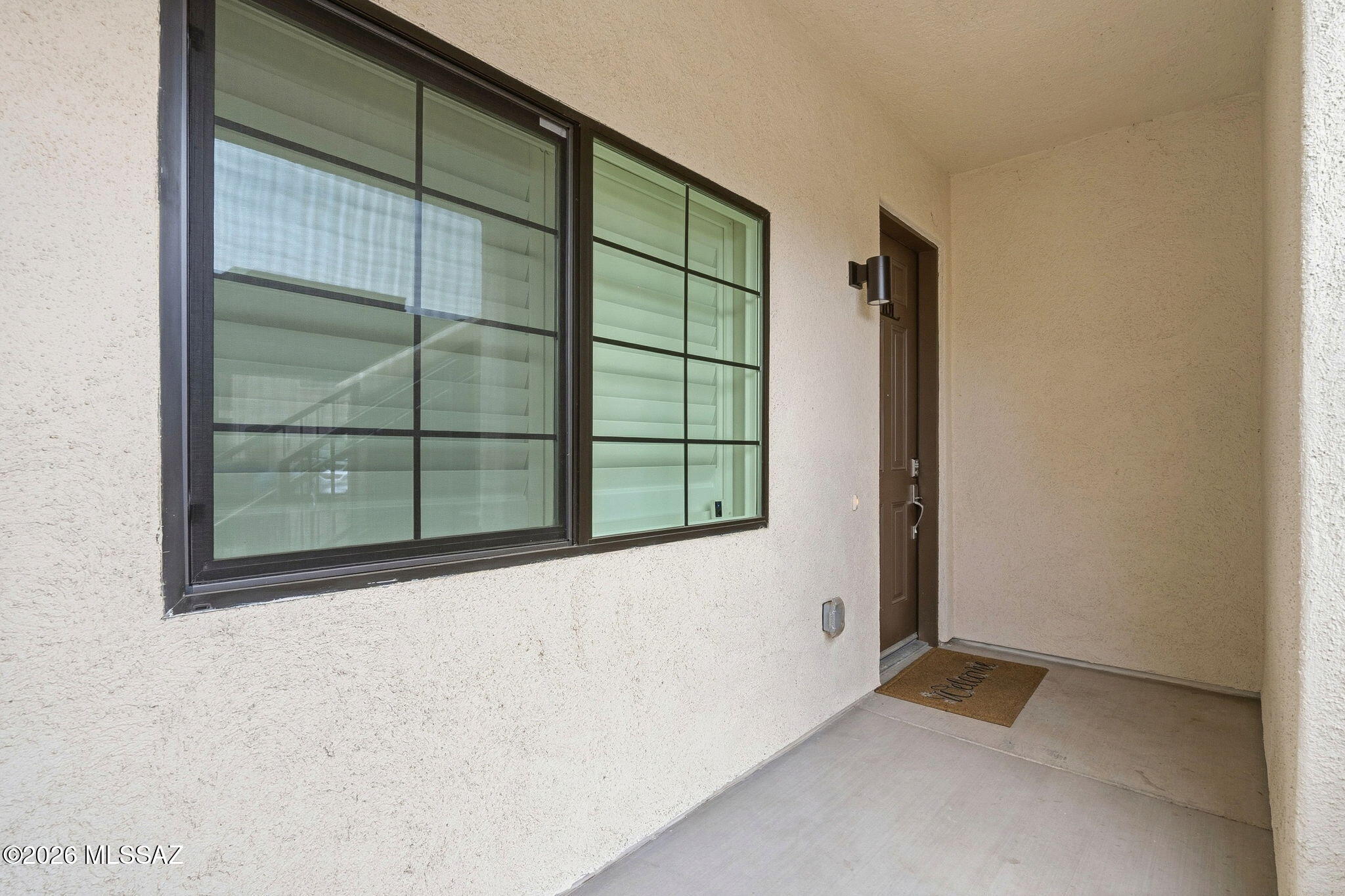 2020 E River Road 101
