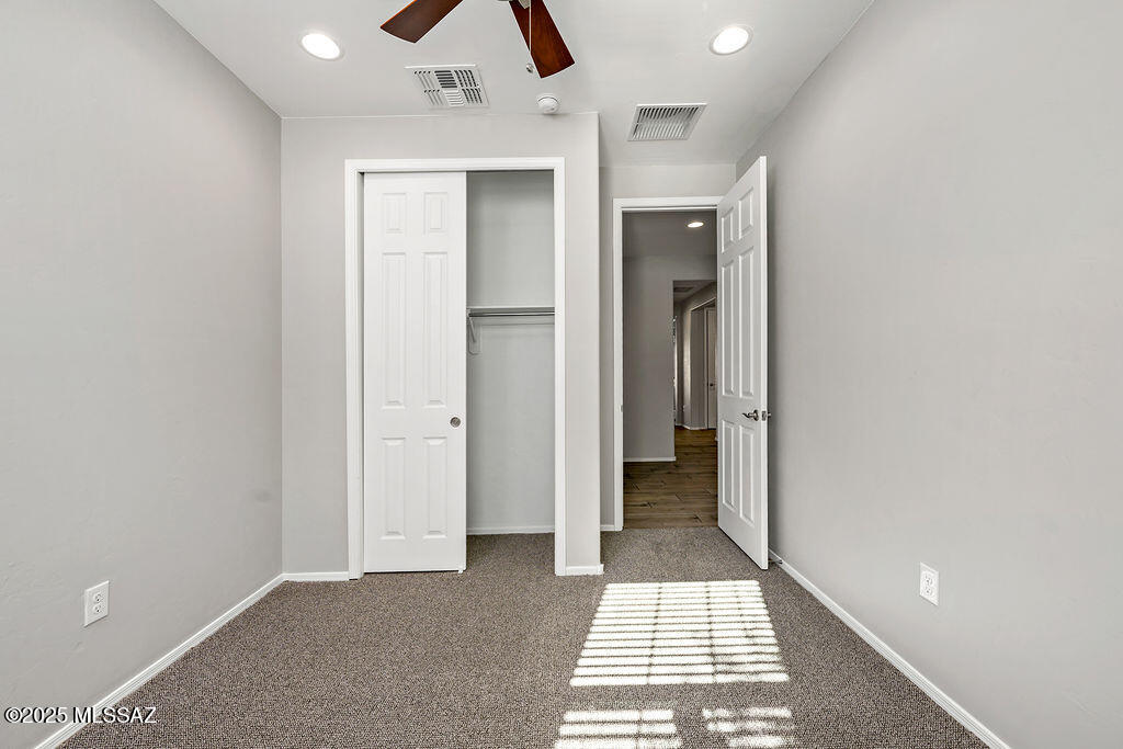 1006 W Calle Monte Lindo