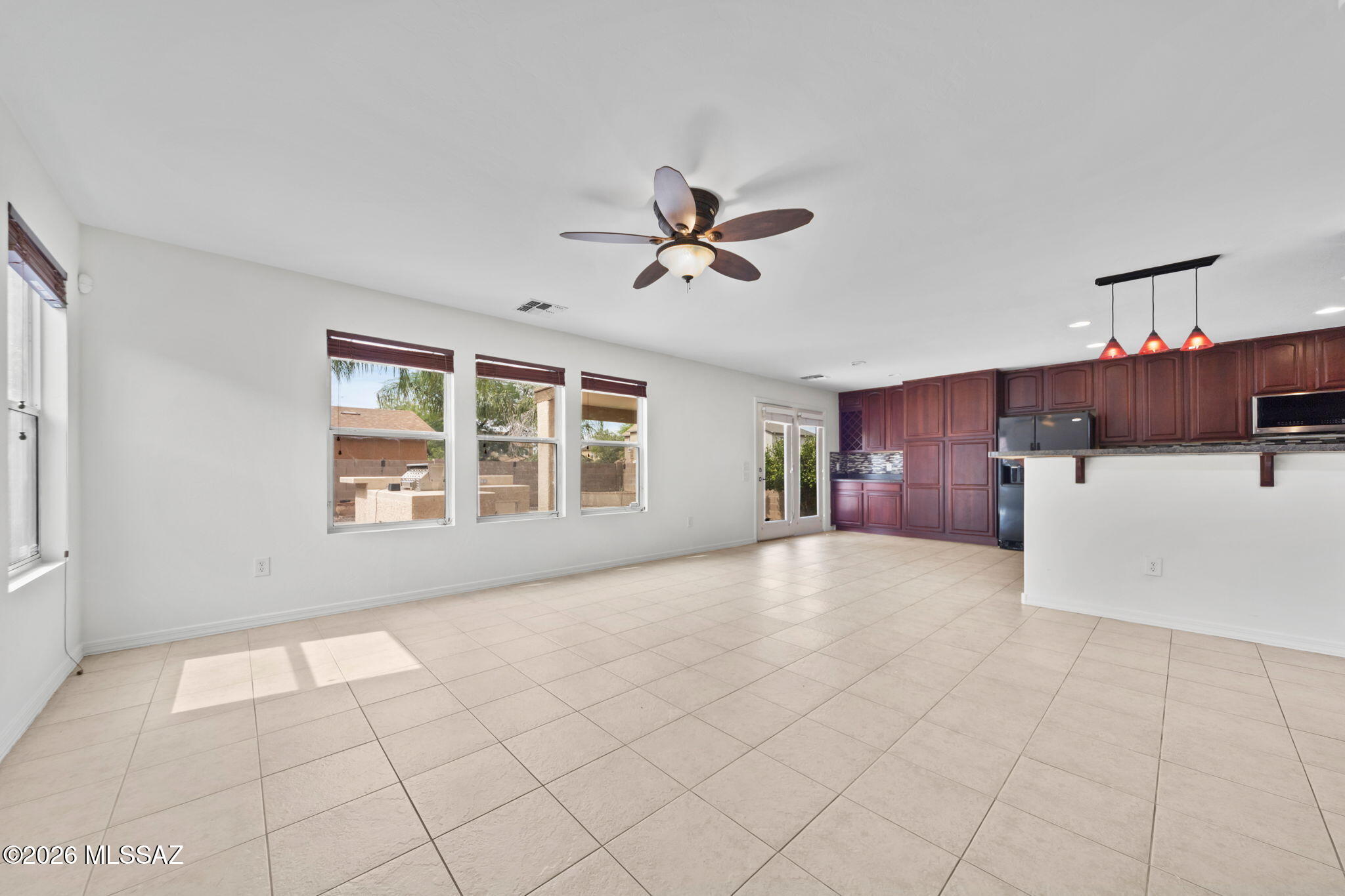 2779 W Greenstreak Drive