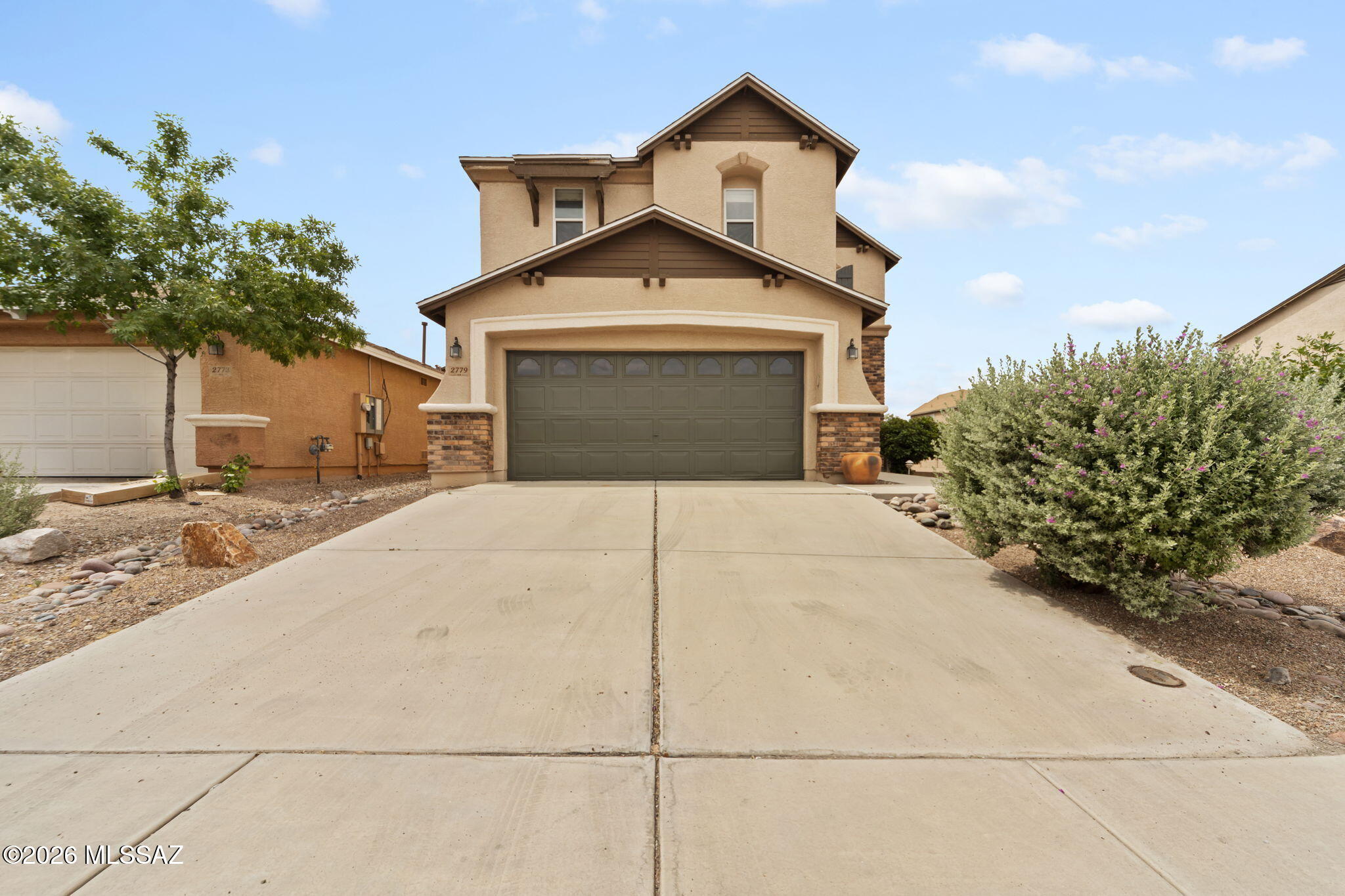 2779 W Greenstreak Drive