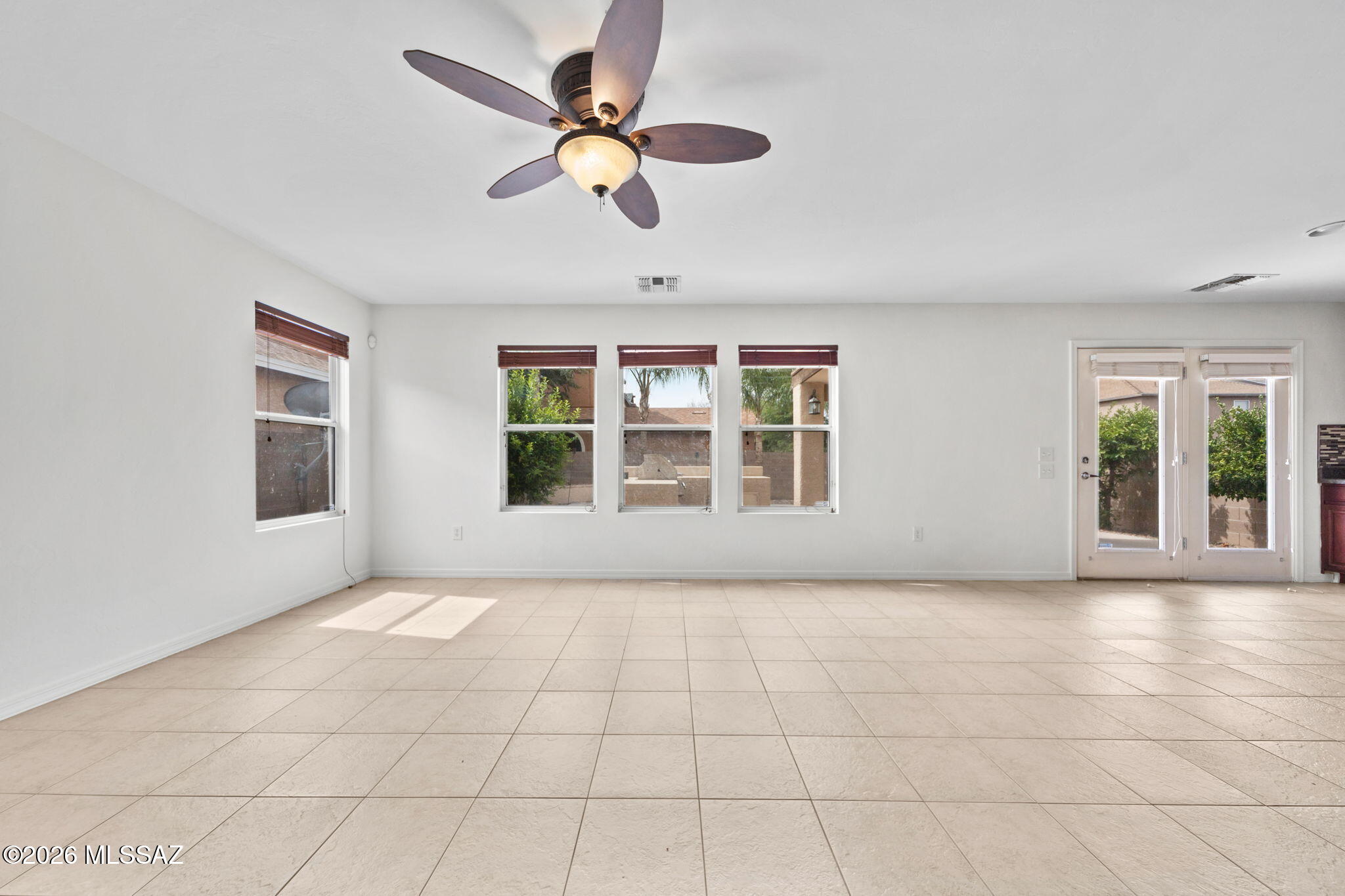 2779 W Greenstreak Drive