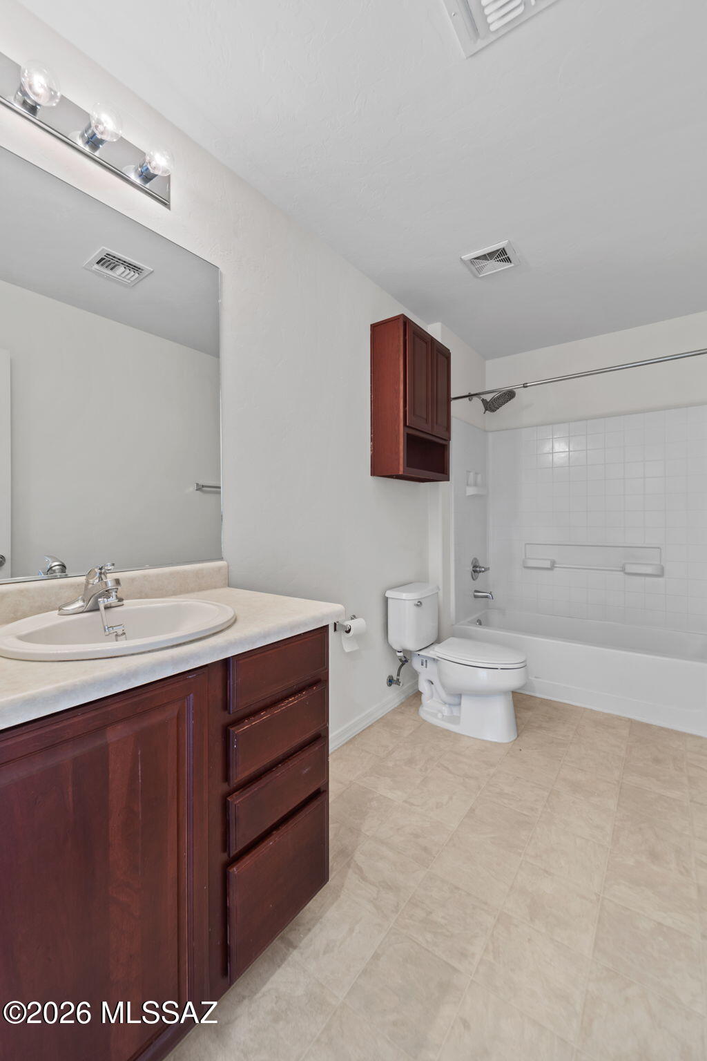 2779 W Greenstreak Drive