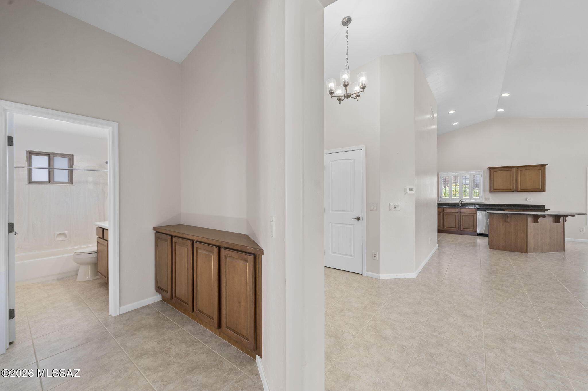 763 N Skywalker Place